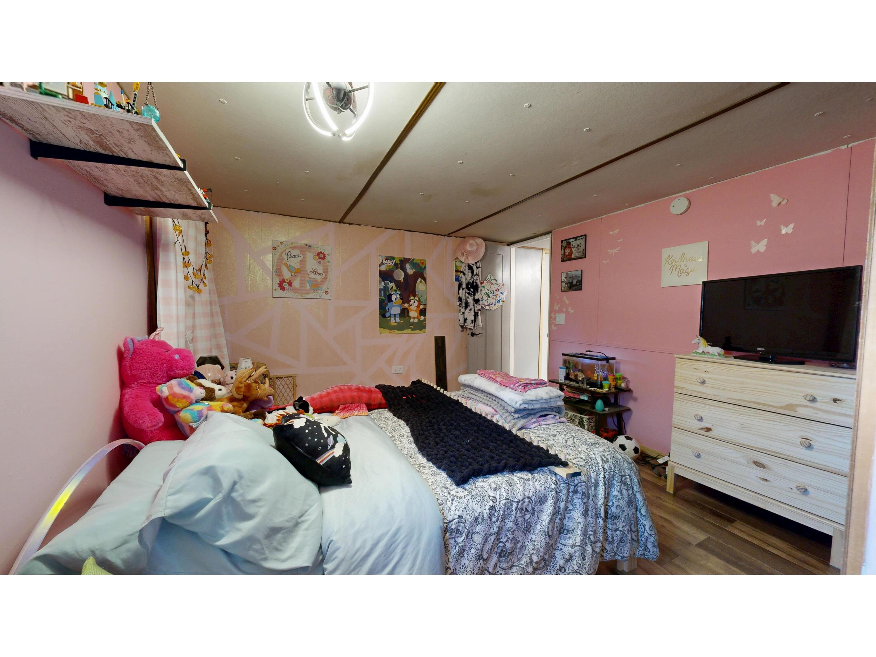 301 Martha Blue River WI 53518 1937196 image23