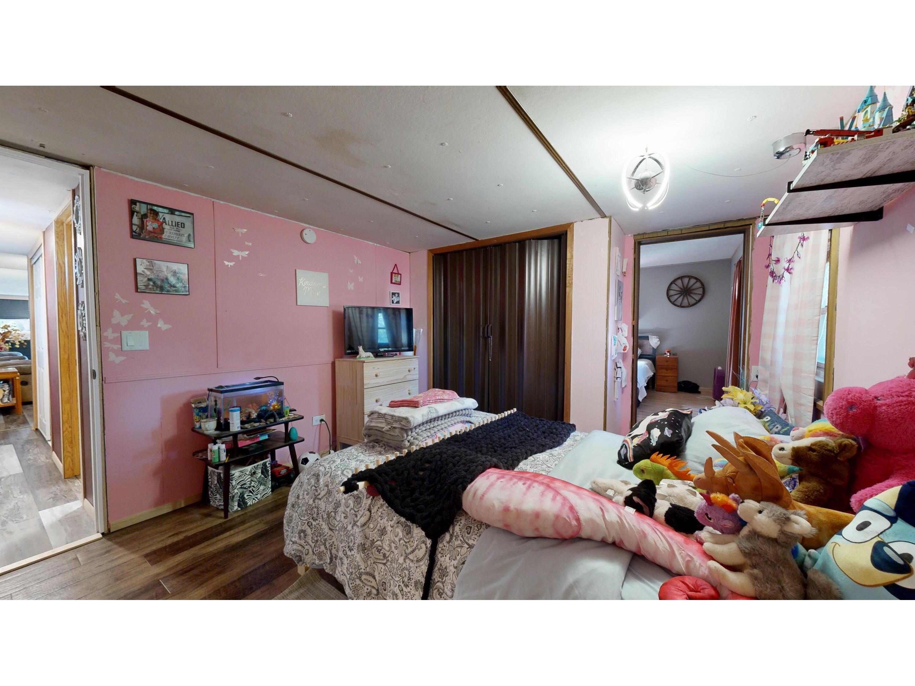 301 Martha Blue River WI 53518 1937196 image25