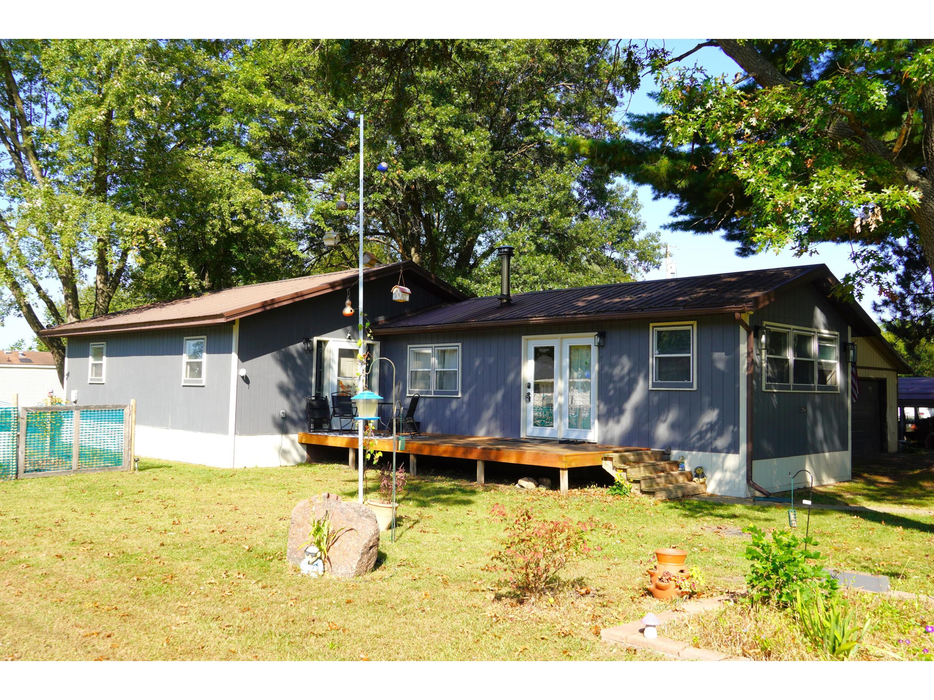 301 Martha Blue River WI 53518 1937196 image41