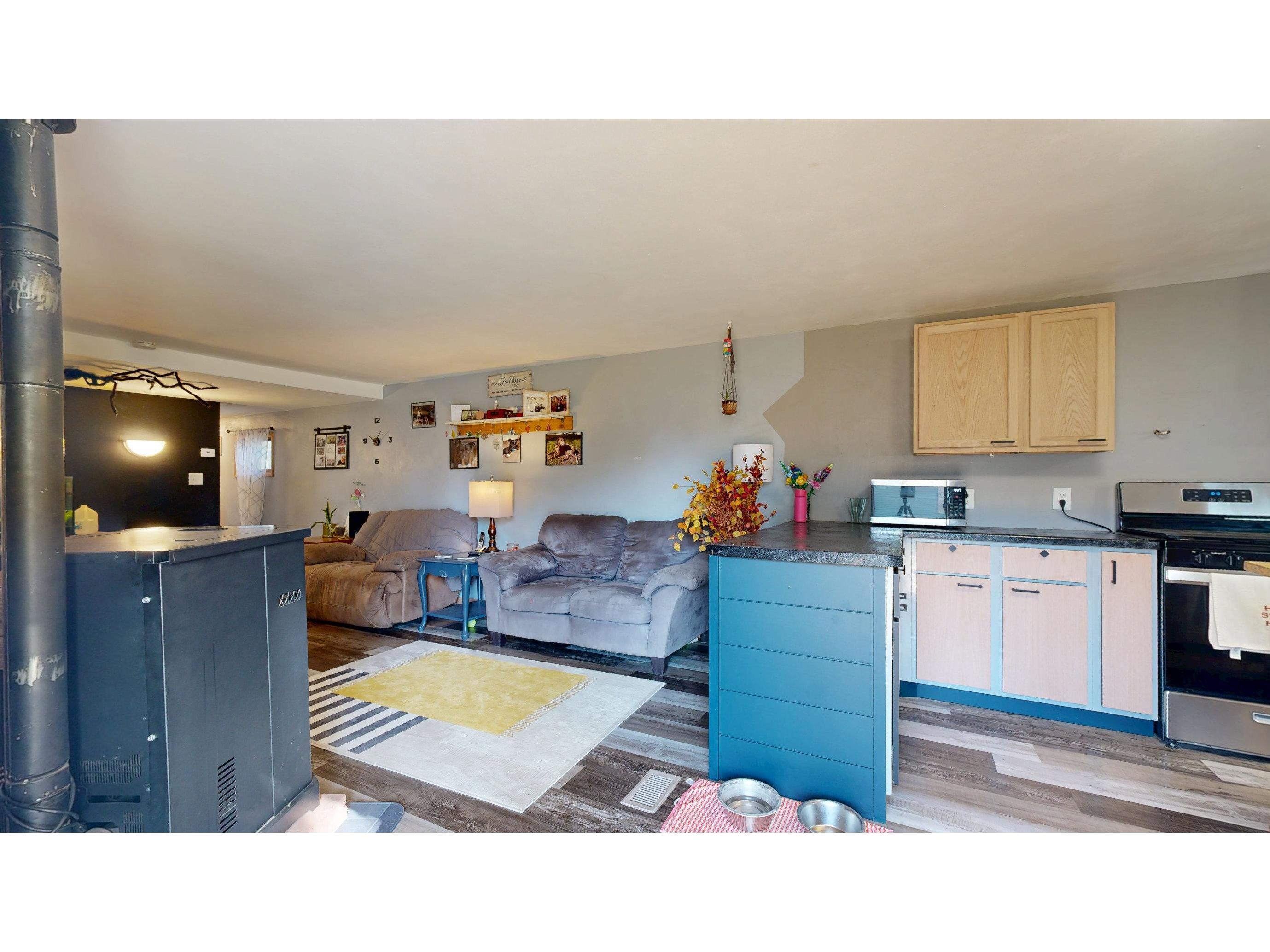 301 Martha Blue River WI 53518 1937196 image5