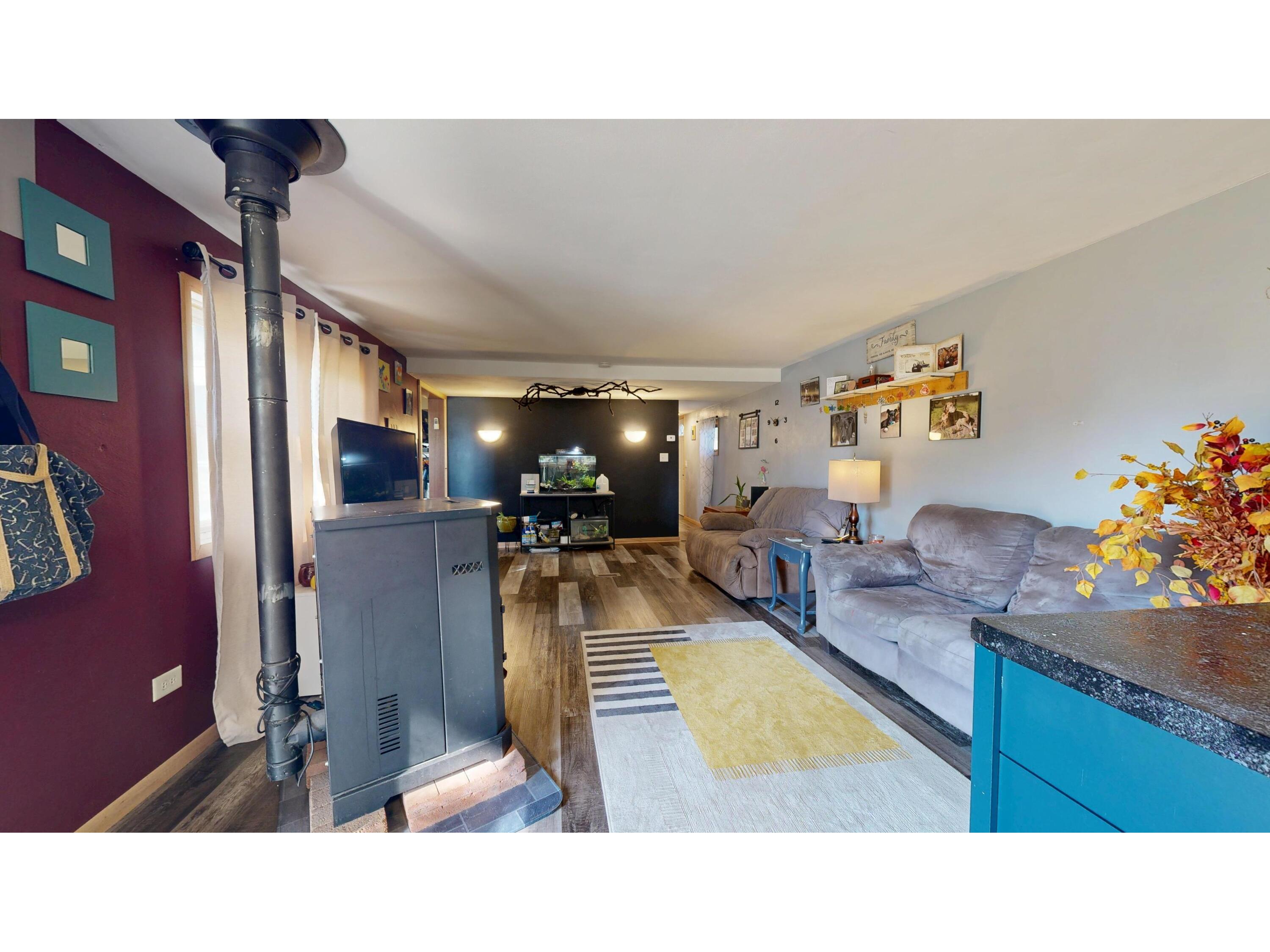 301 Martha Blue River WI 53518 1937196 image6