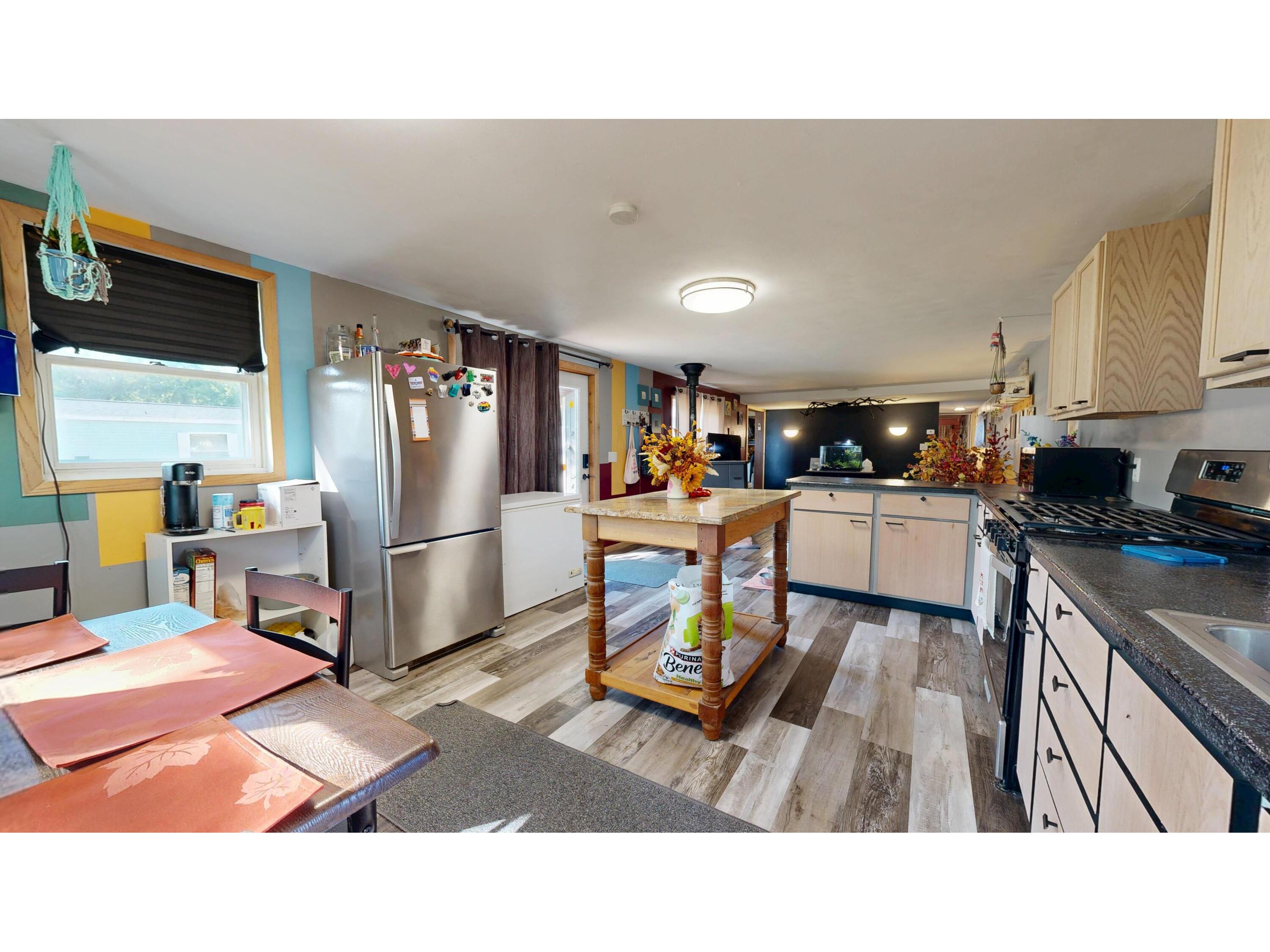 301 Martha Blue River WI 53518 1937196 image9