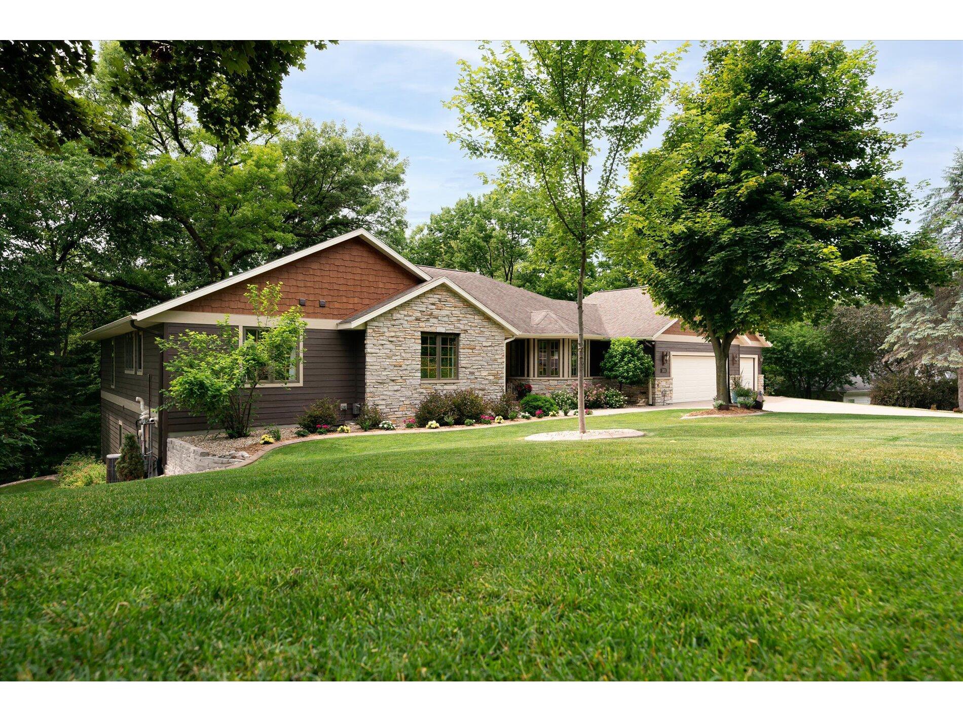 3012 Wild Rose Onalaska WI 54650 1841229 image1