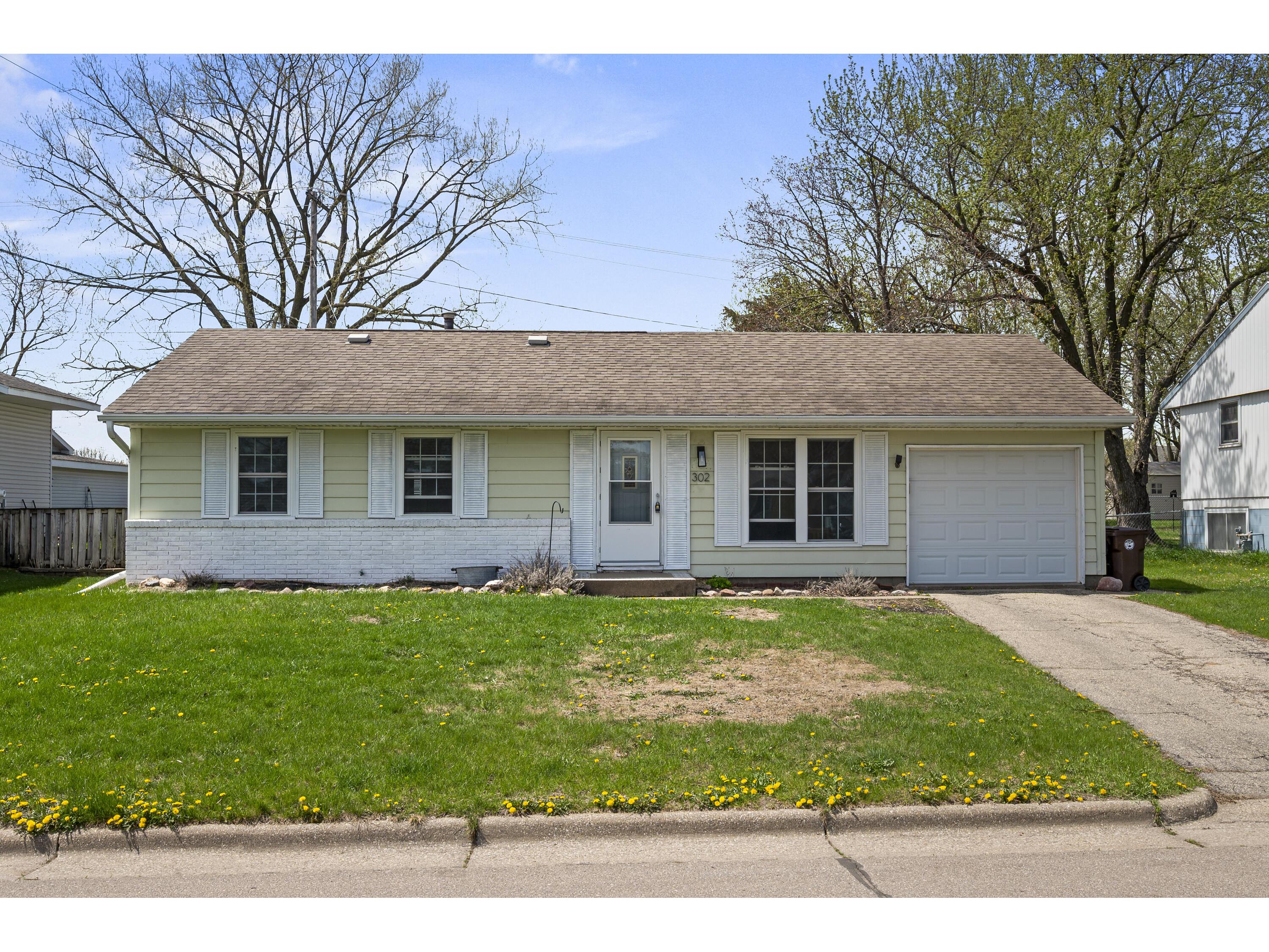 302 10th Onalaska WI 54650 1917401 image1