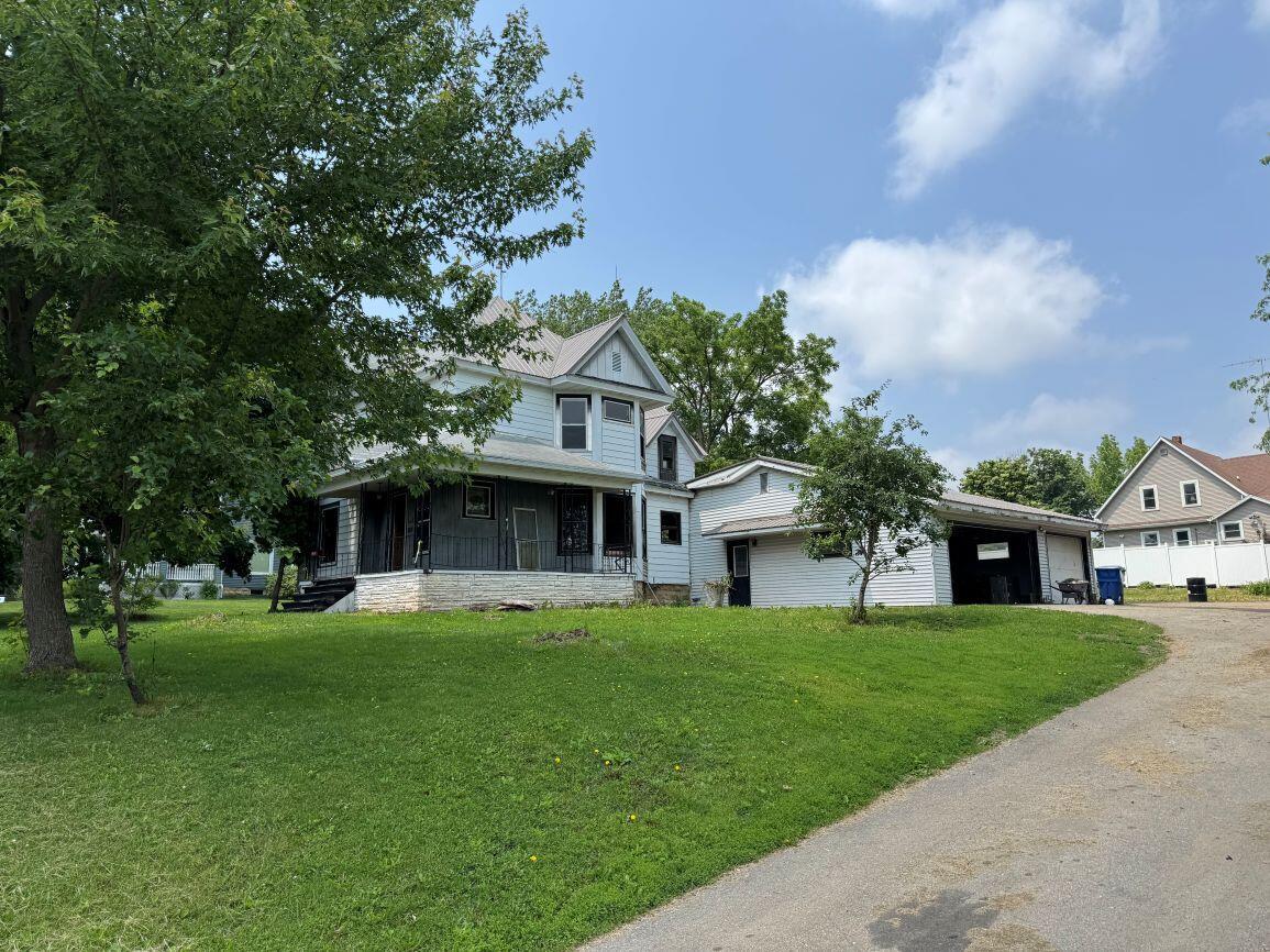 302 W State Westby WI 54667 1922624 image1