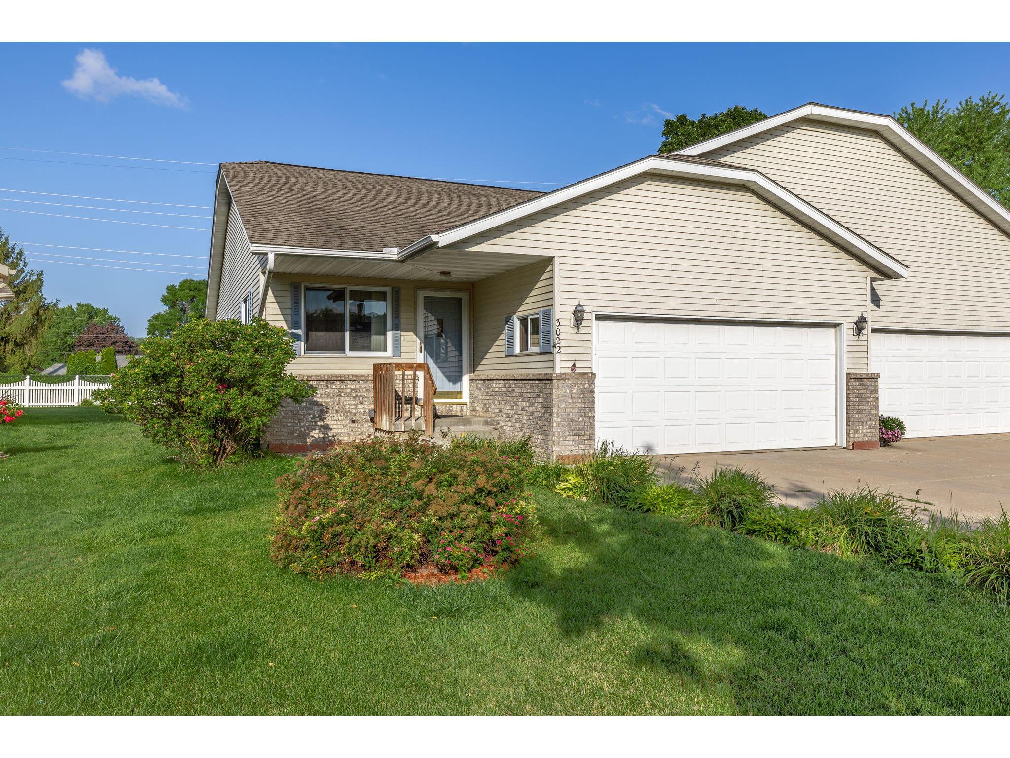 3022 33rd La Crosse WI 54601 1846970 image1