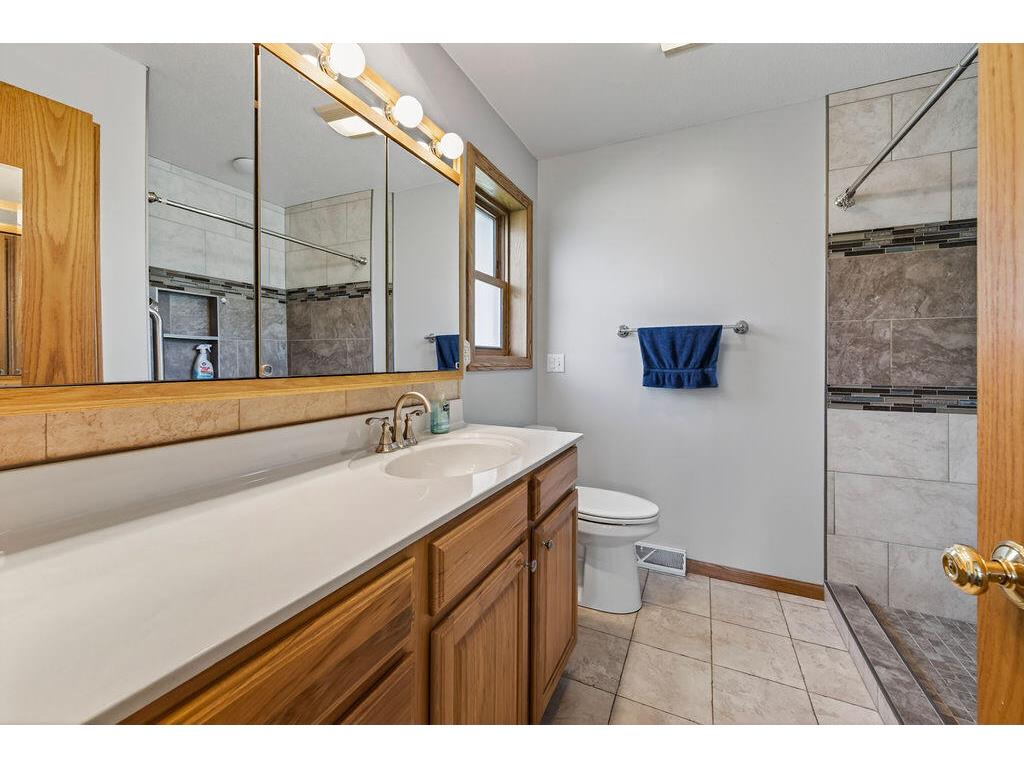 303 Andrew Bangor WI 54614 1960144 image17
