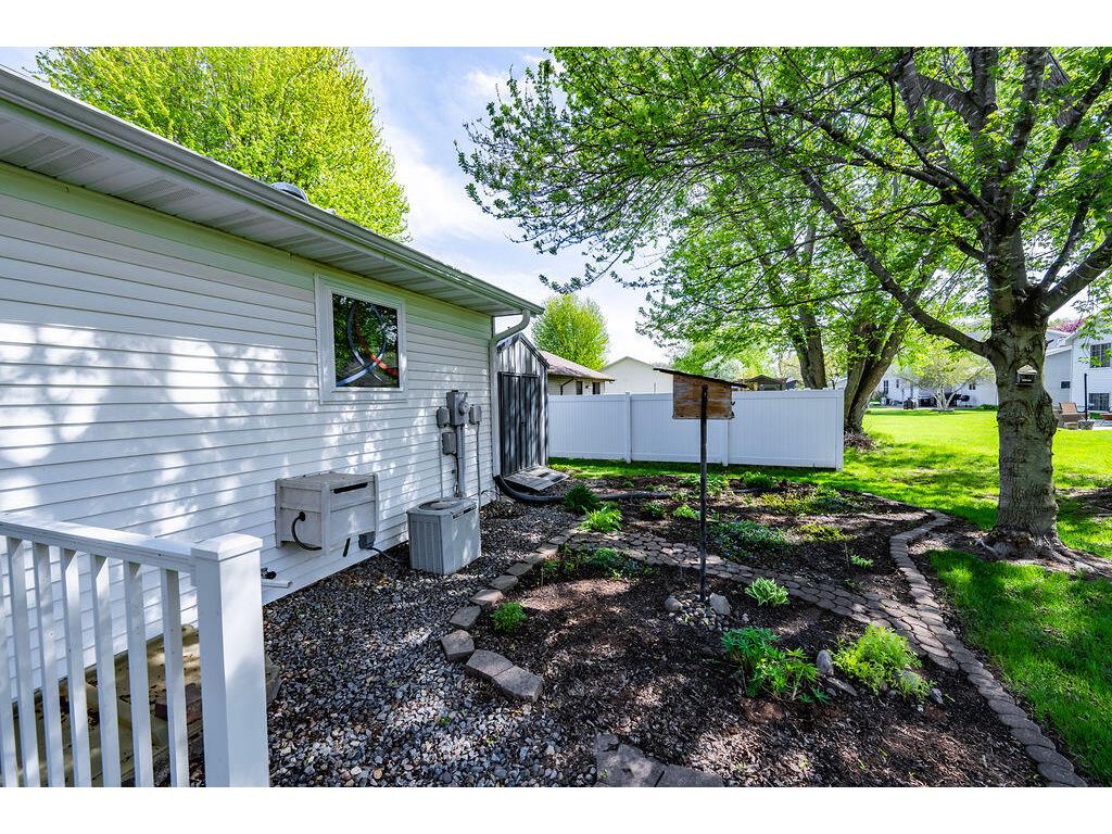 303 Andrew Bangor WI 54614 1960144 image35