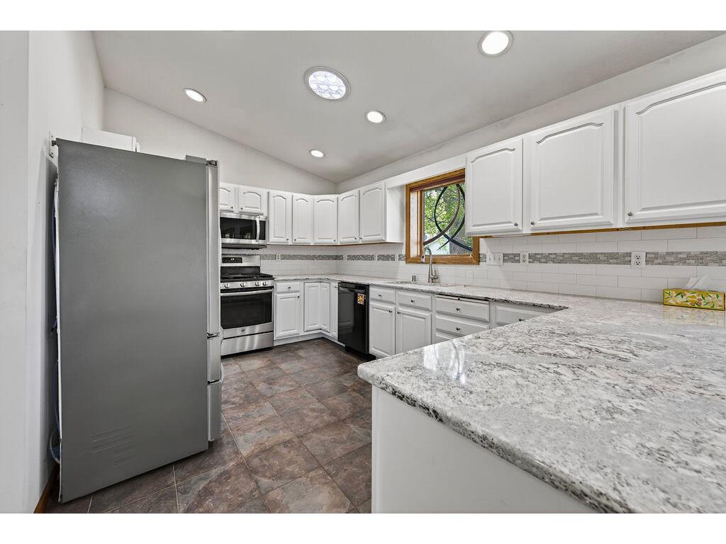 303 Andrew Bangor WI 54614 1960144 image6