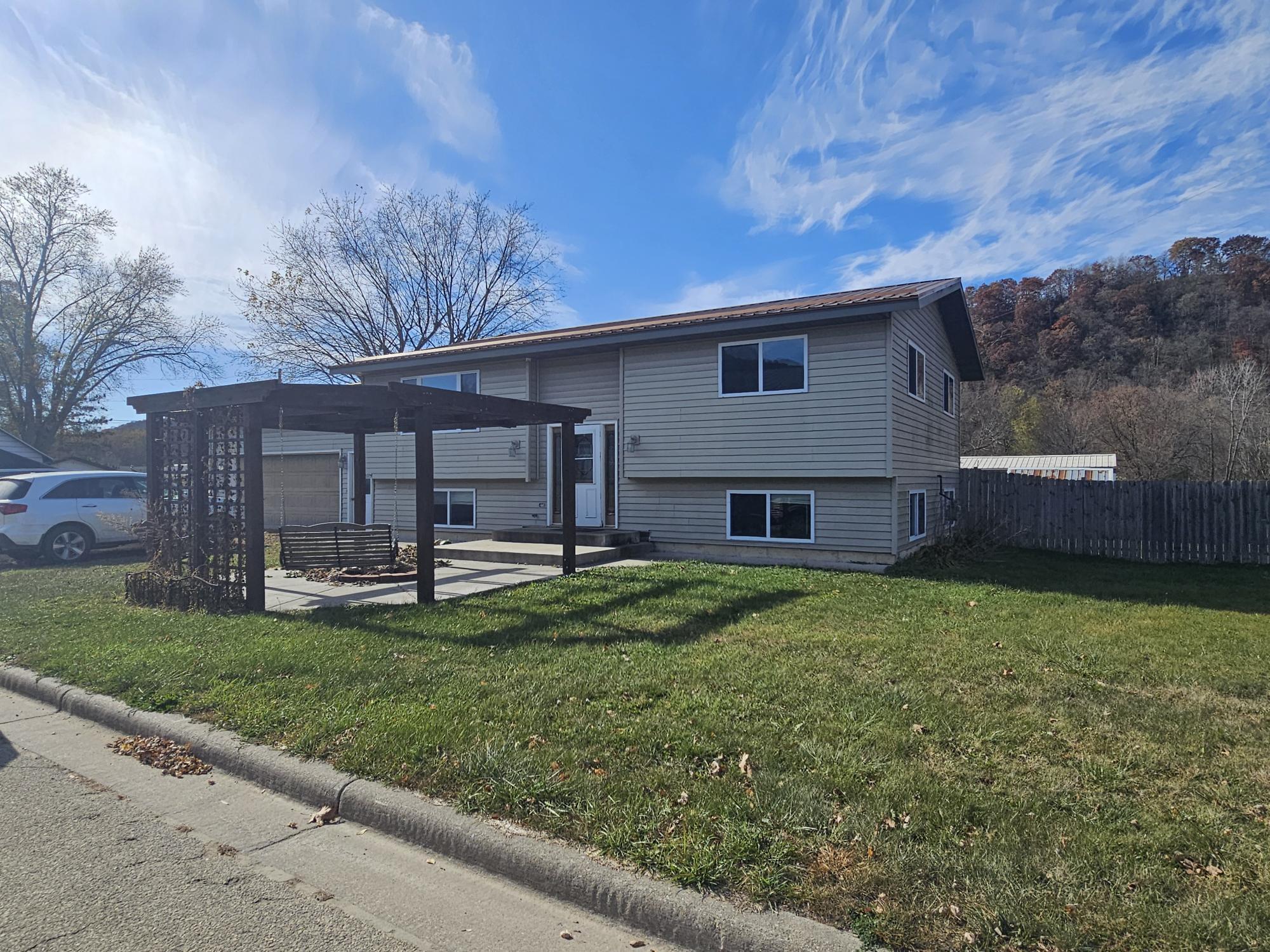 303 N Elizabeth Readstown WI 54652 1897854 image1