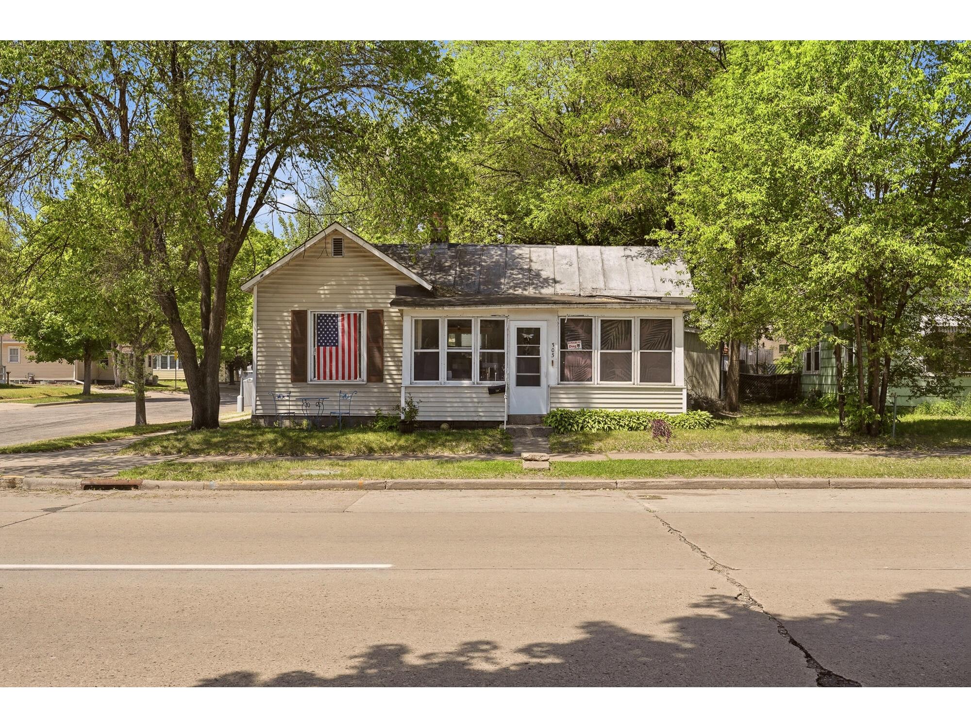 303 Rose La Crosse WI 54603 1966629 image1