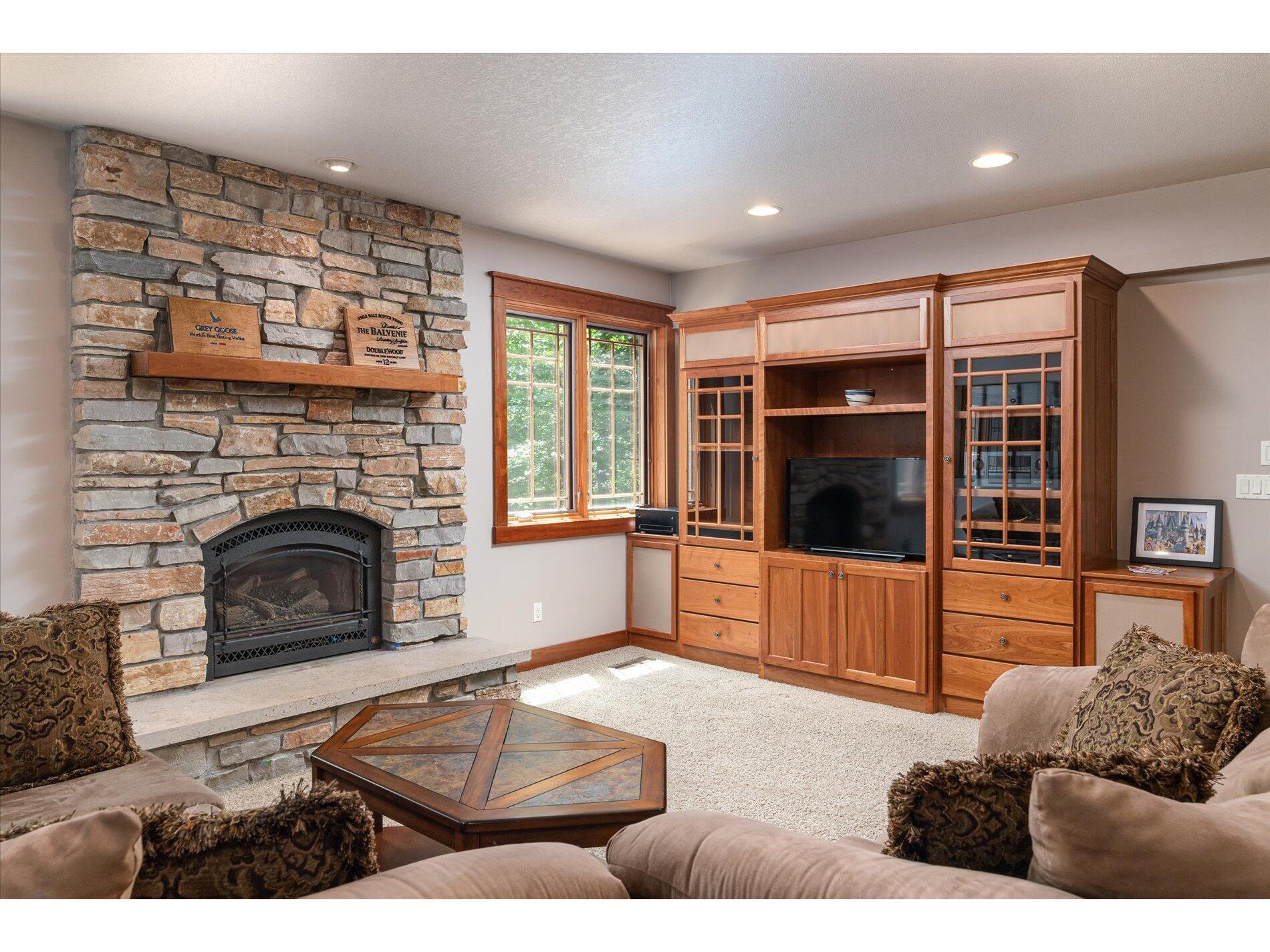 3031 Wild Rose Onalaska WI 54650 1884745 image33