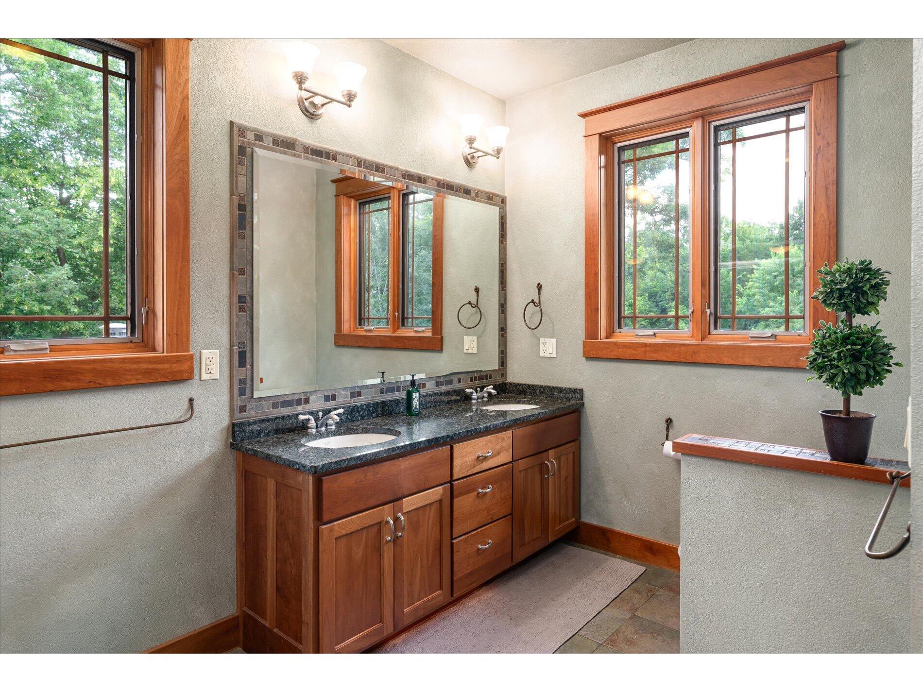 3031 Wild Rose Onalaska WI 54650 1955995 image20