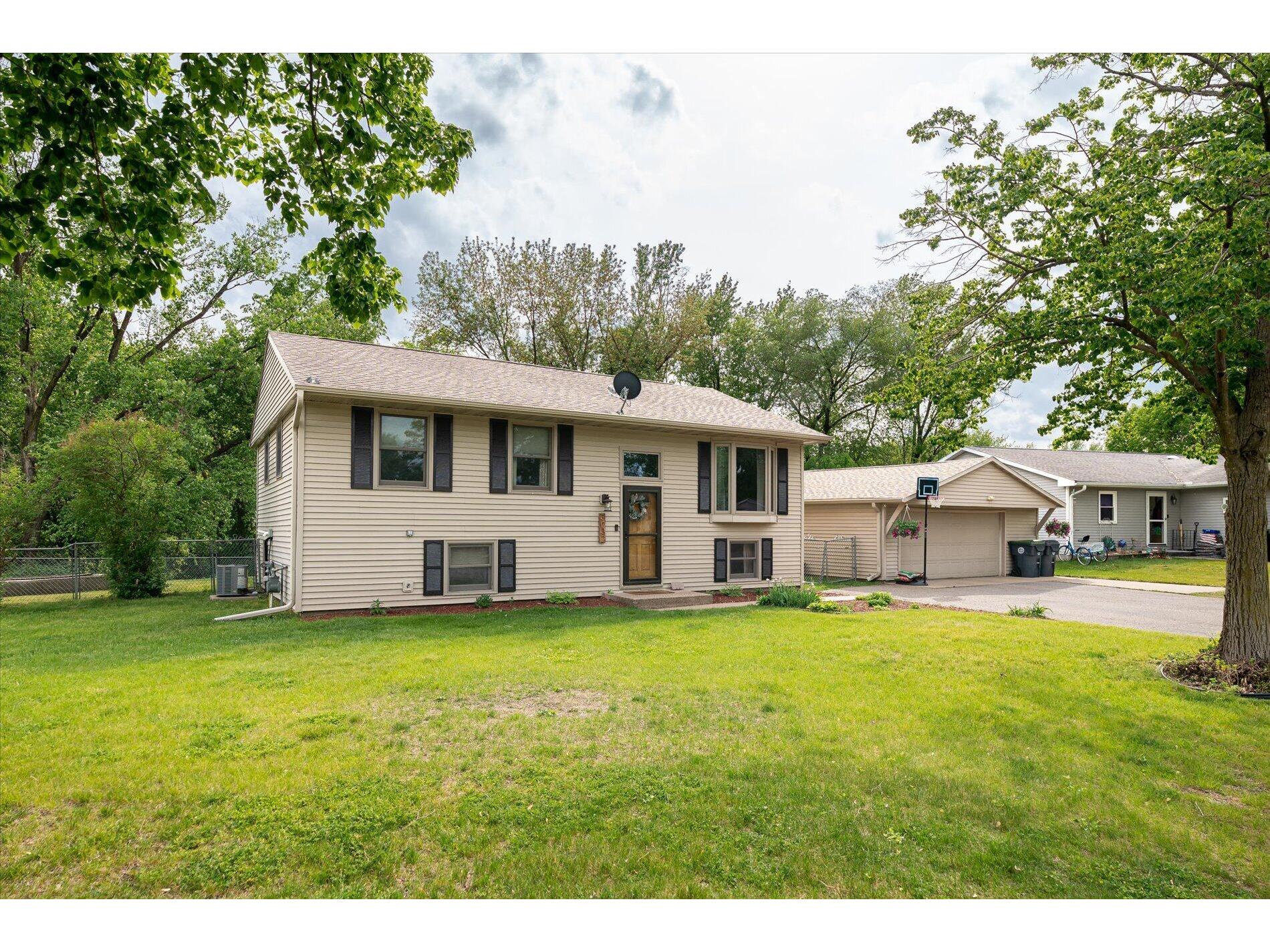 3032 Marion La Crosse WI 54601 1963366 image1