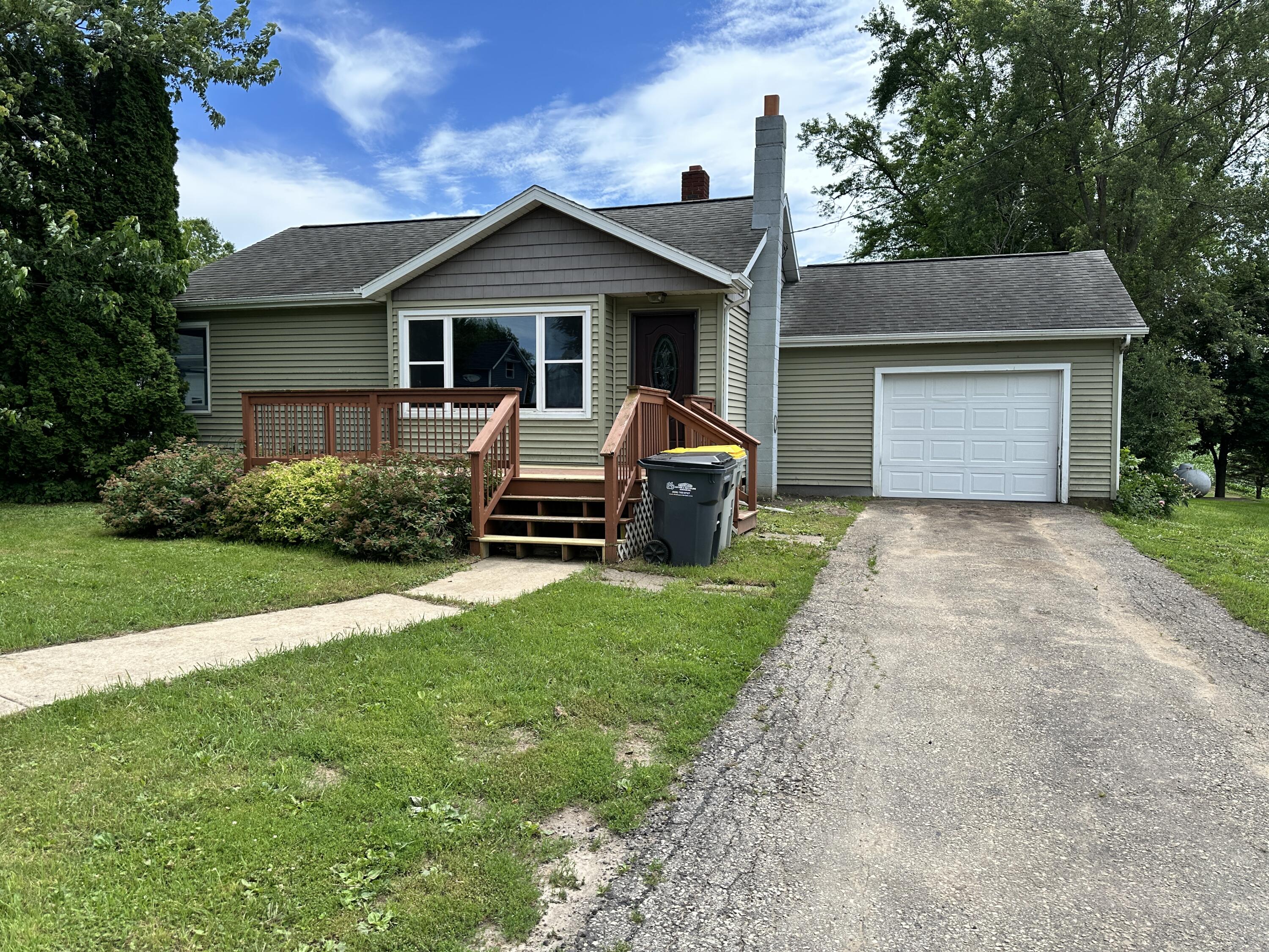 304 Clark Melrose WI 54642 1925071 image1