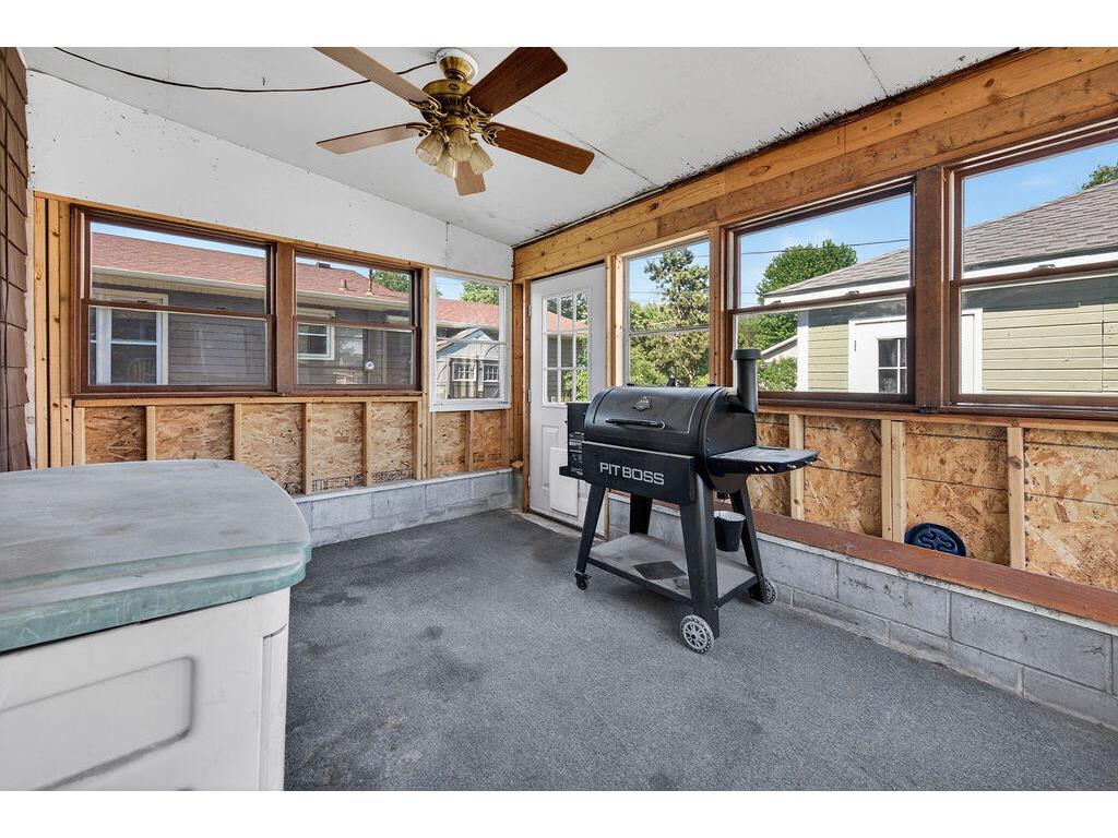 305 1st Holmen WI 54636 1964384 image30