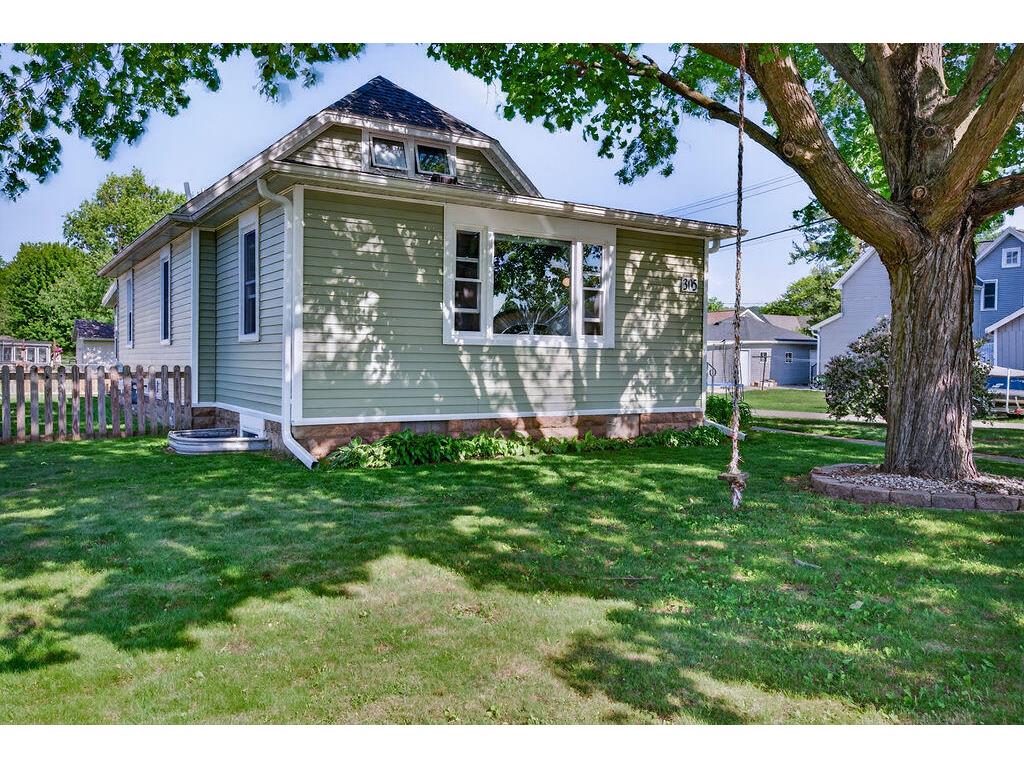 305 1st Holmen WI 54636 1964384 image7