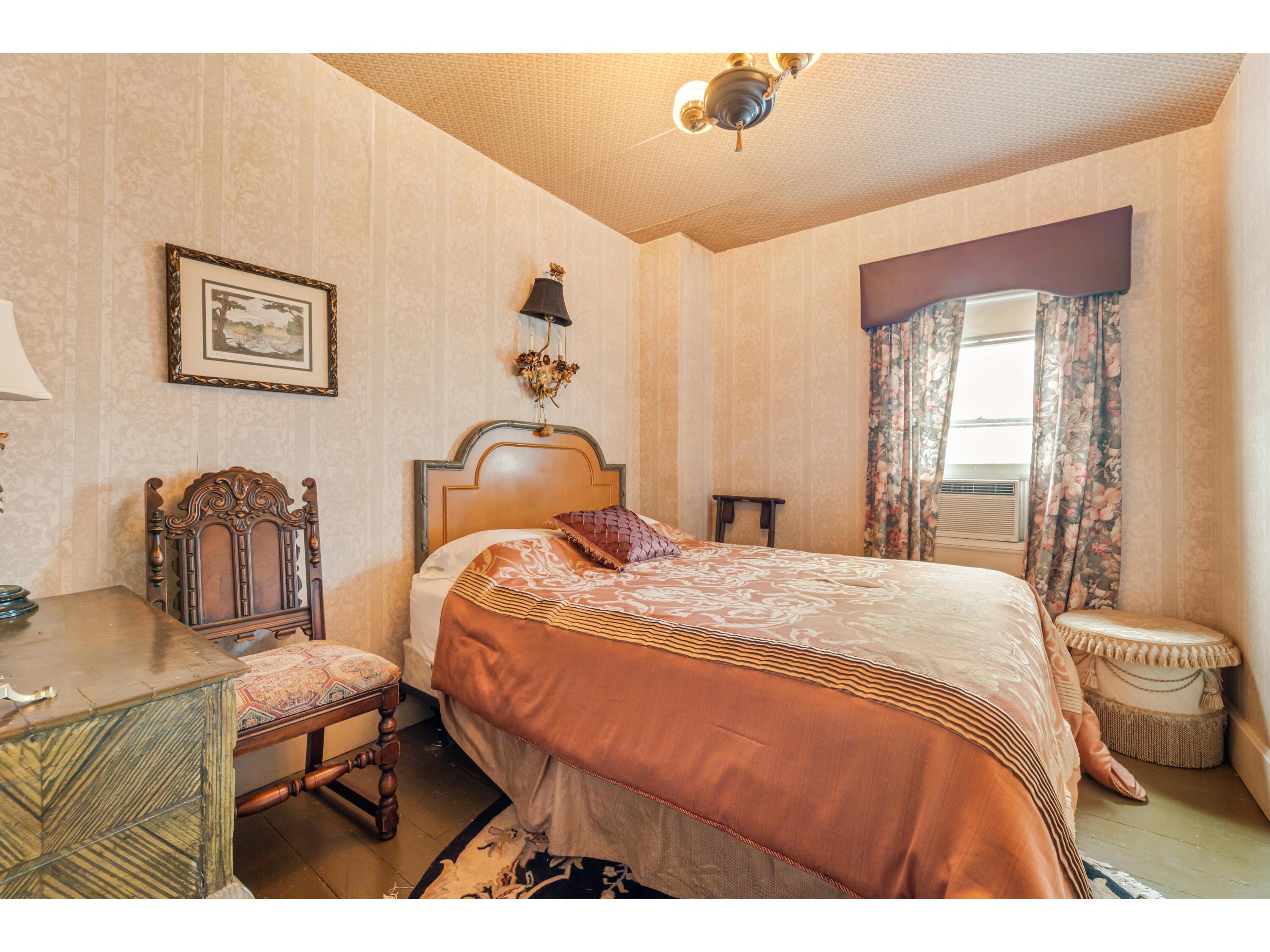 305 N Main Alma WI 54610 1946897 image15