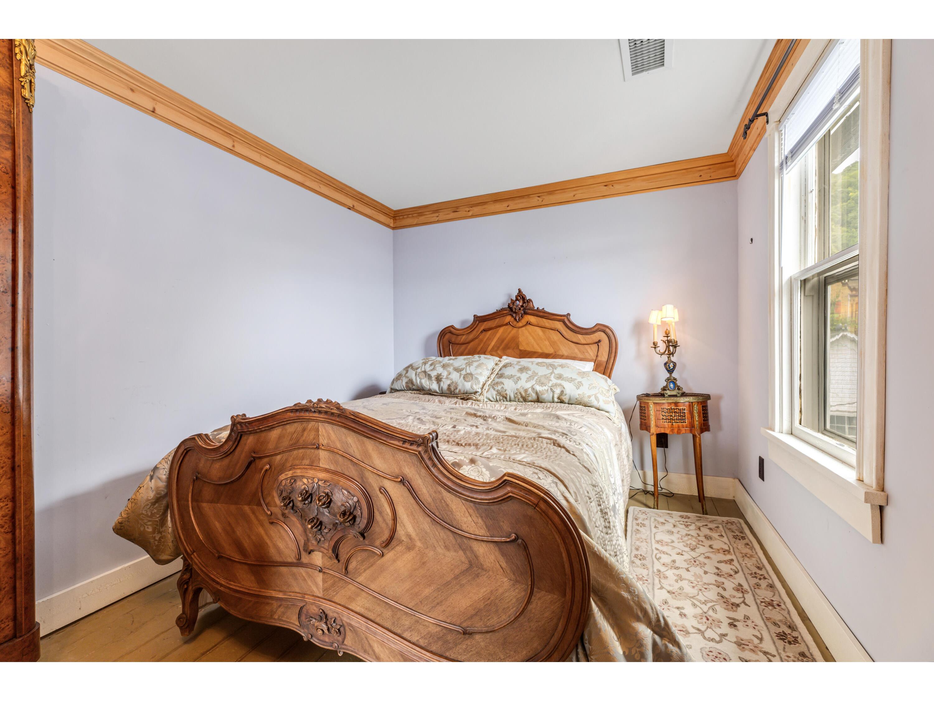 305 N Main Alma WI 54610 1946897 image25