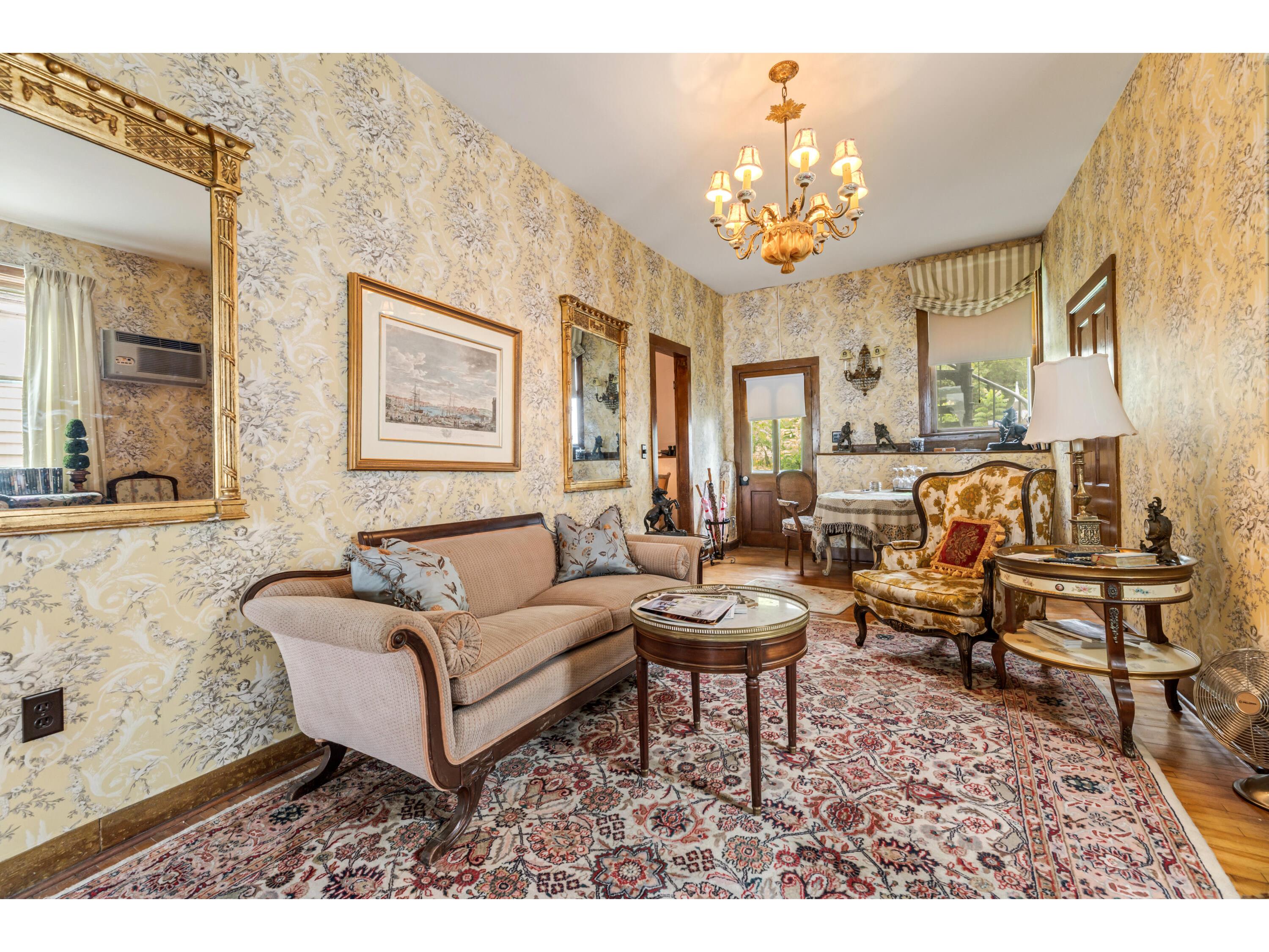 305 N Main Alma WI 54610 1946897 image32