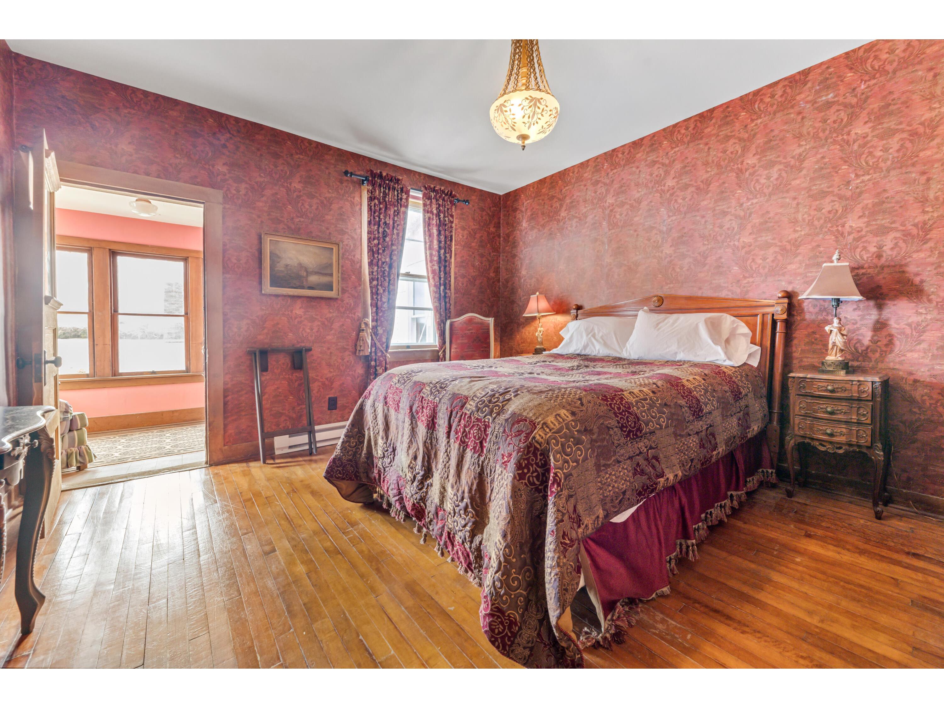 305 N Main Alma WI 54610 1946897 image36