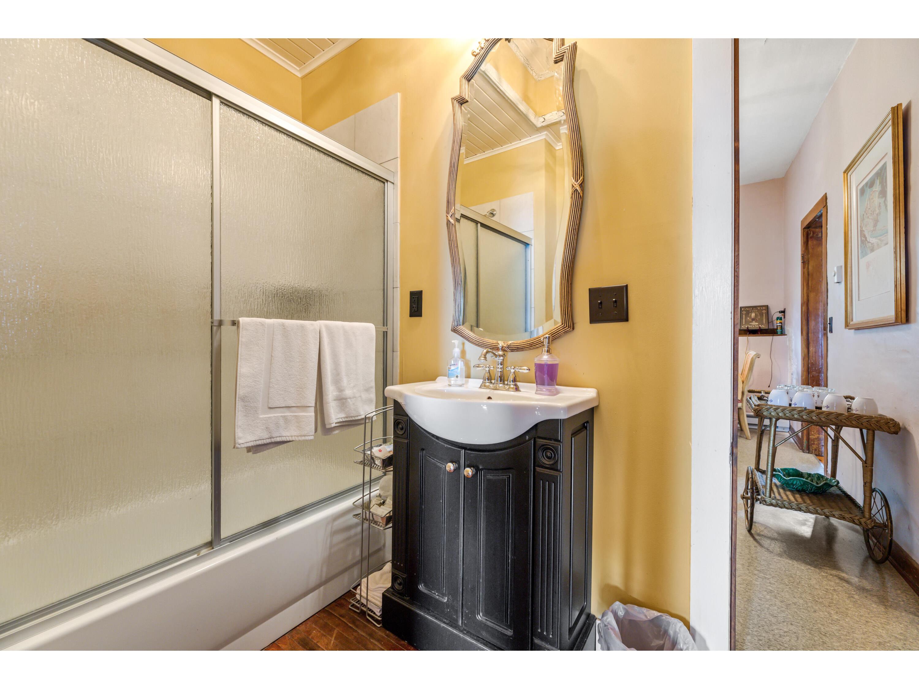 305 N Main Alma WI 54610 1946897 image37