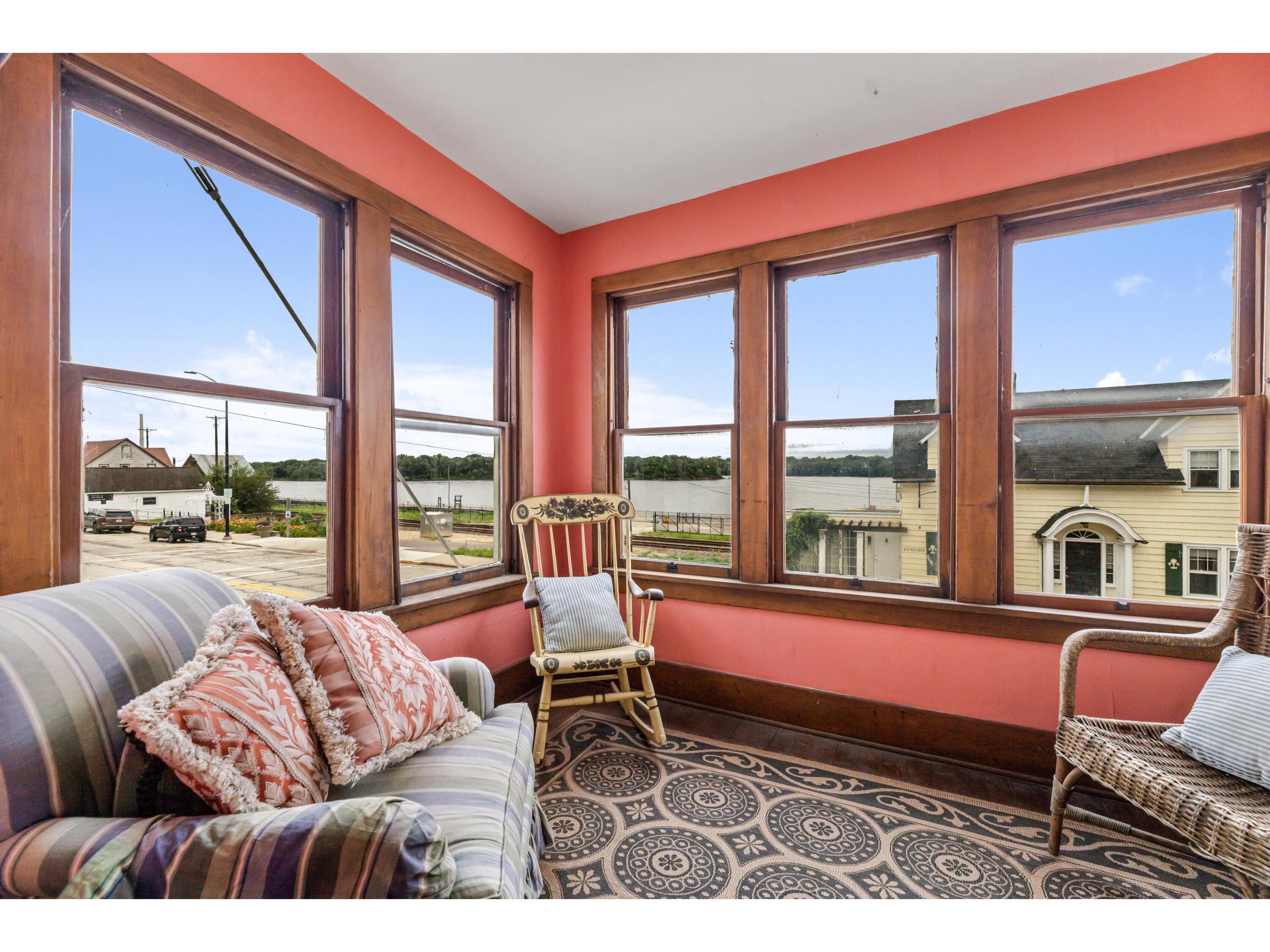 305 N Main Alma WI 54610 1946897 image40