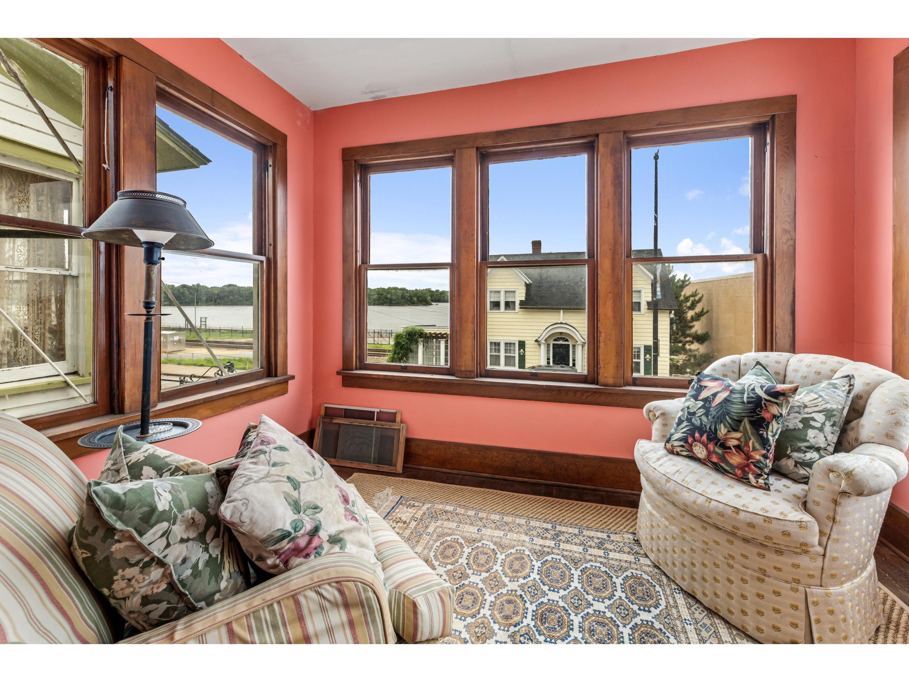 305 N Main Alma WI 54610 1946897 image7