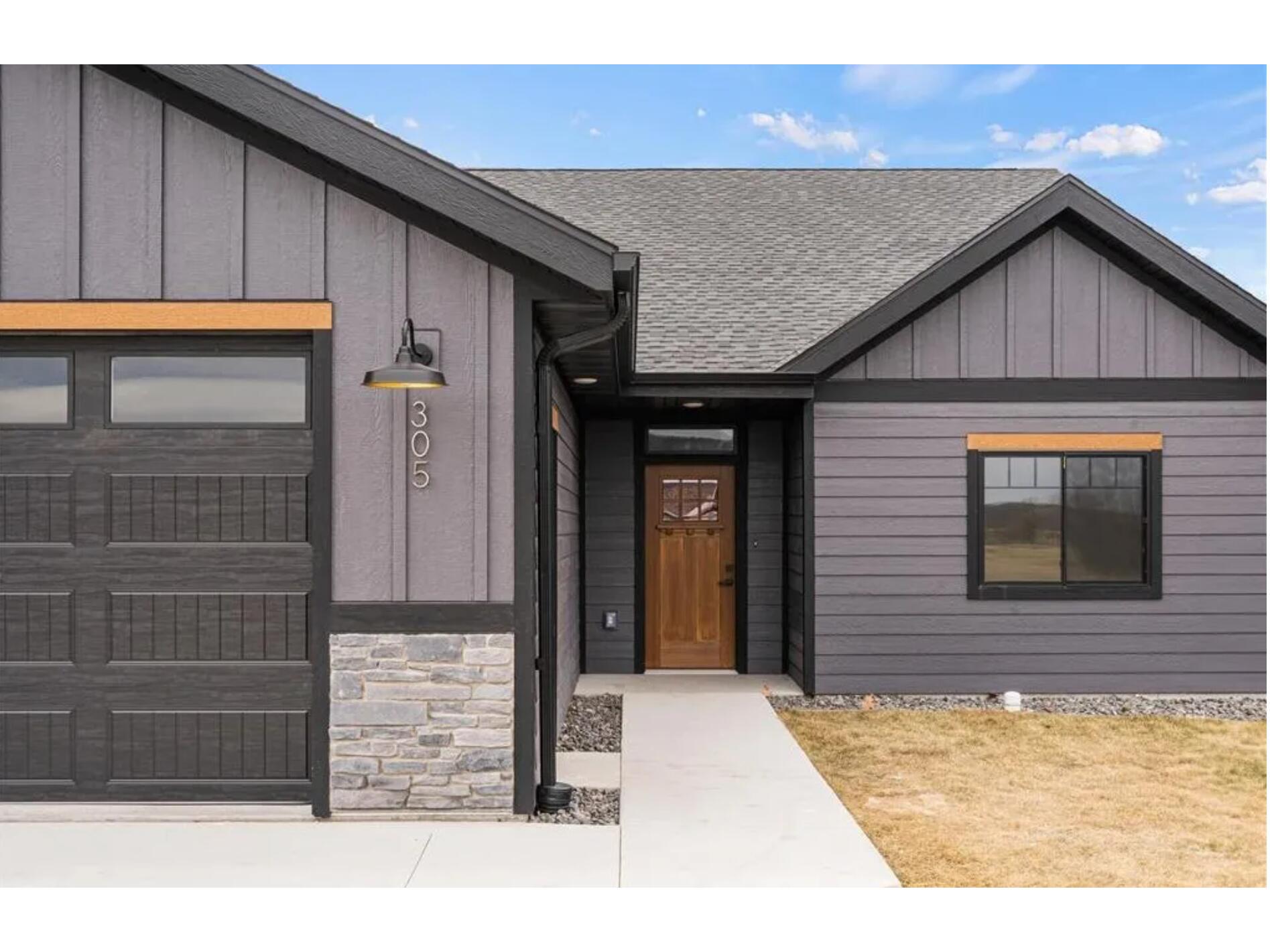 305 Stoddard Houston MN 55943 1916394 image1