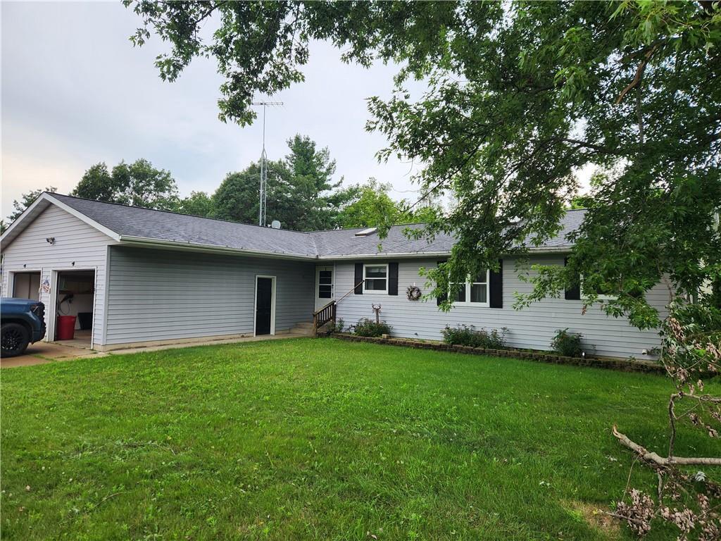 305 Taylor Brockway WI 54615 1902017 image1