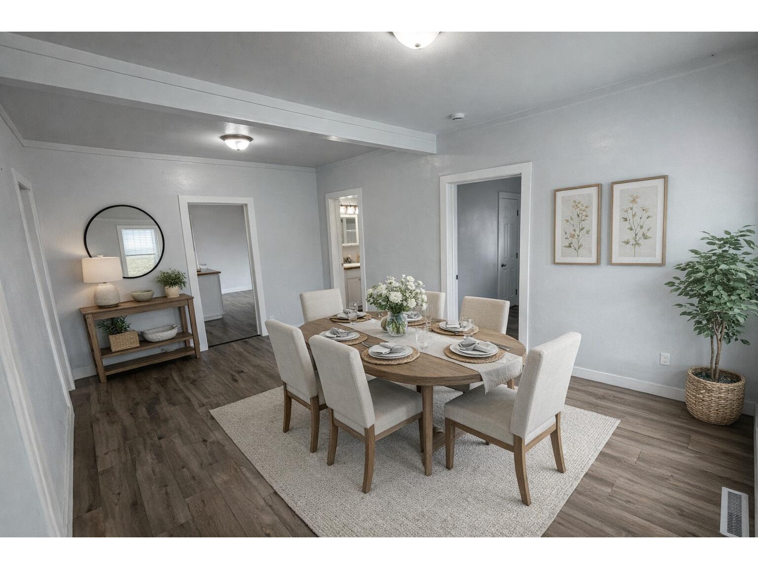 305 W Foster Tomah WI 54660 1951130 image1