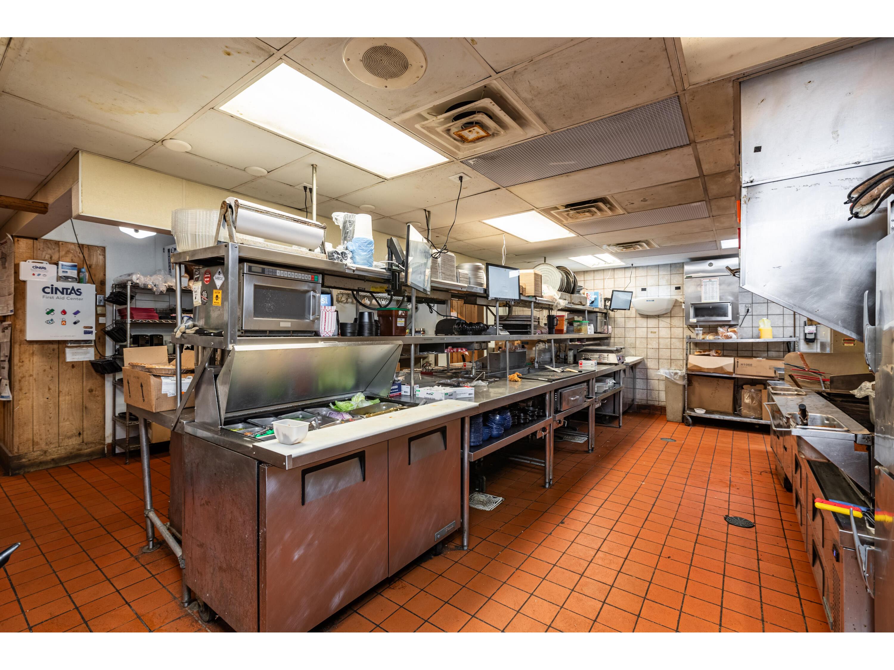 3055 State Road 16 La Crosse WI 54601 1902550 image19