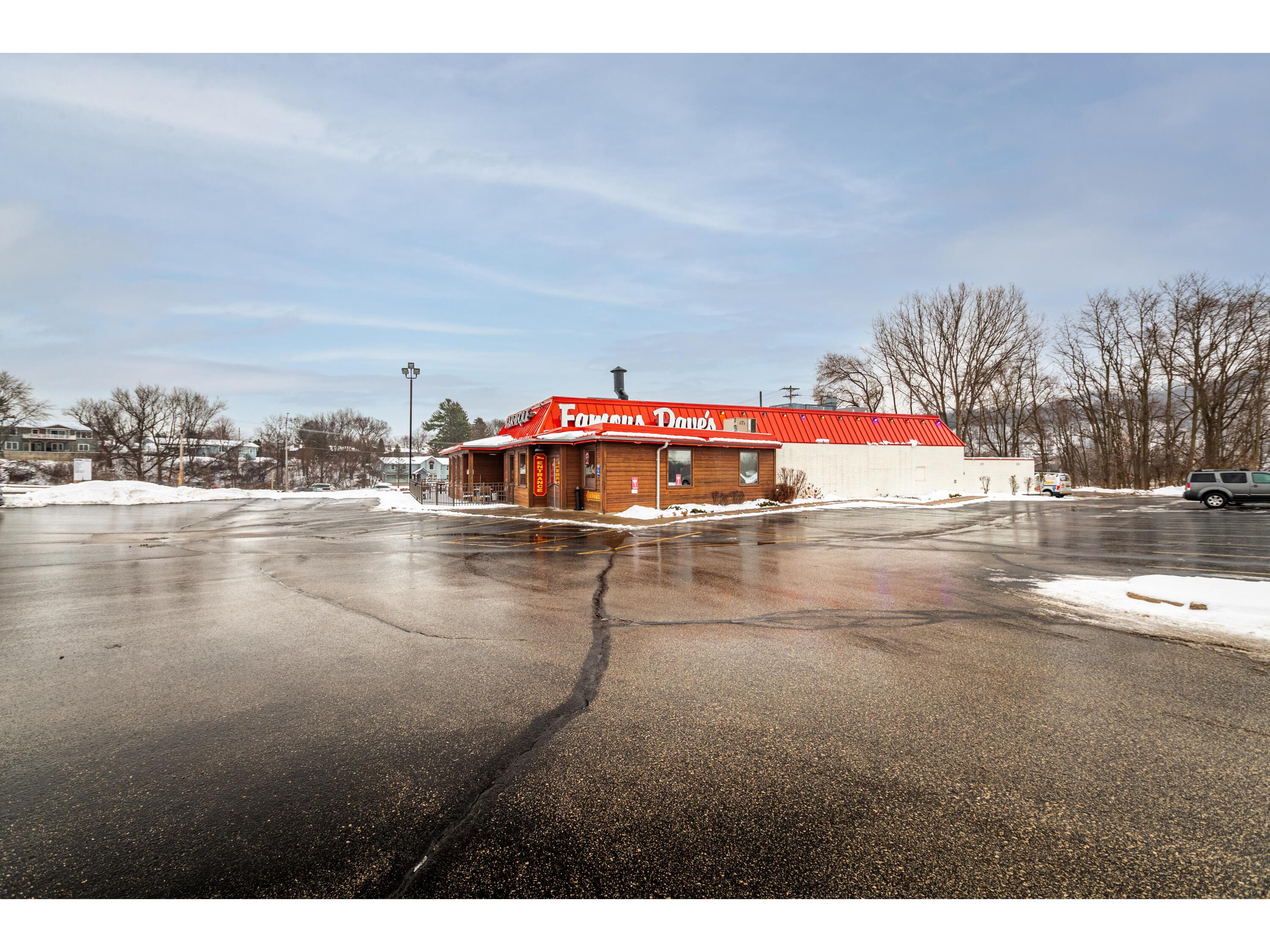 3055 State Road 16 La Crosse WI 54601 1902550 image22