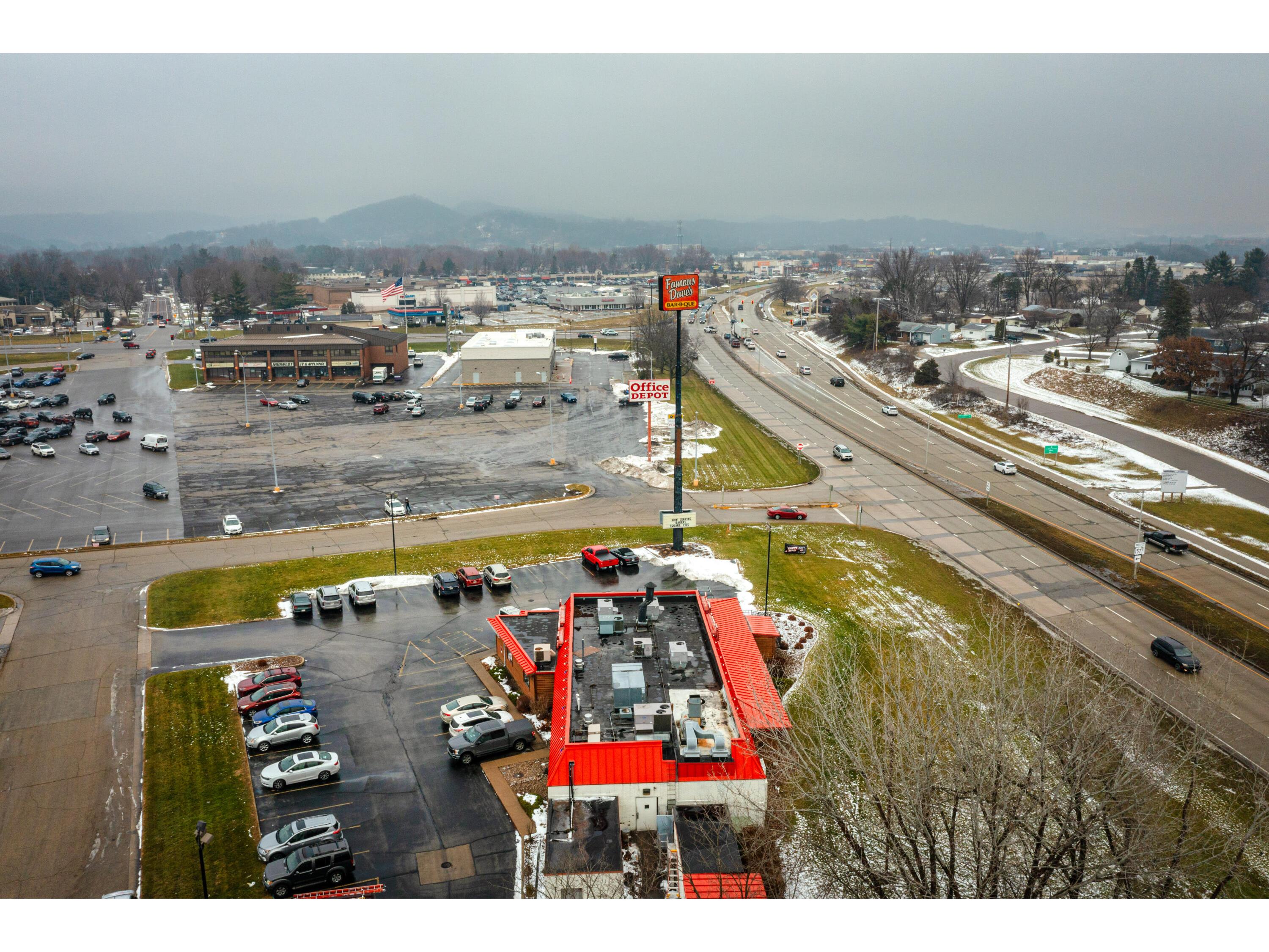 3055 State Road 16 La Crosse WI 54601 1902550 image26