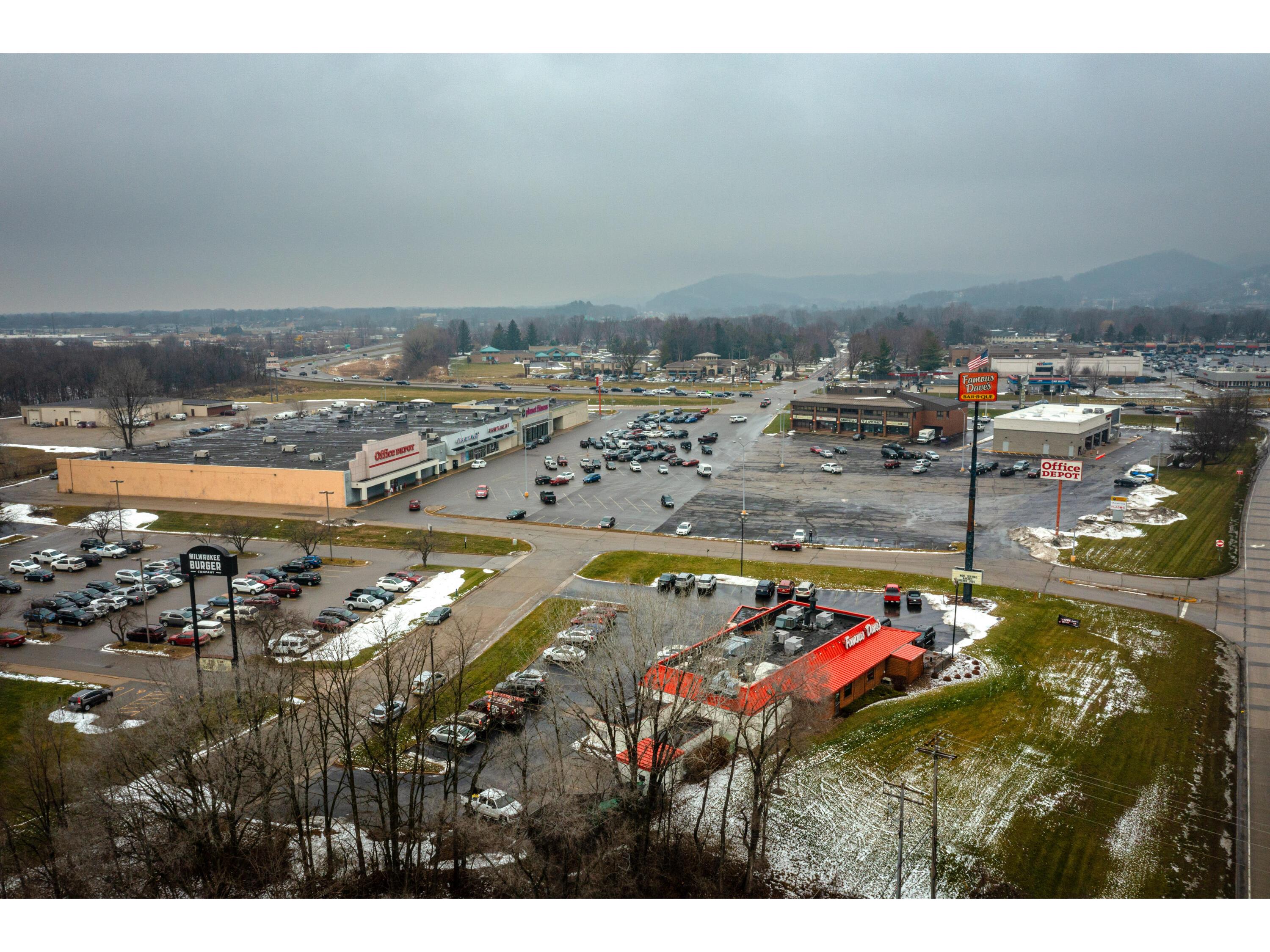 3055 State Road 16 La Crosse WI 54601 1902550 image6