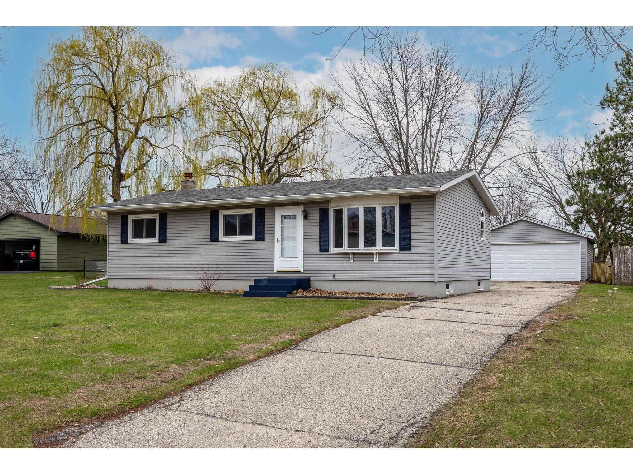 306 Neitzel Holmen WI 54636 1958088 image1