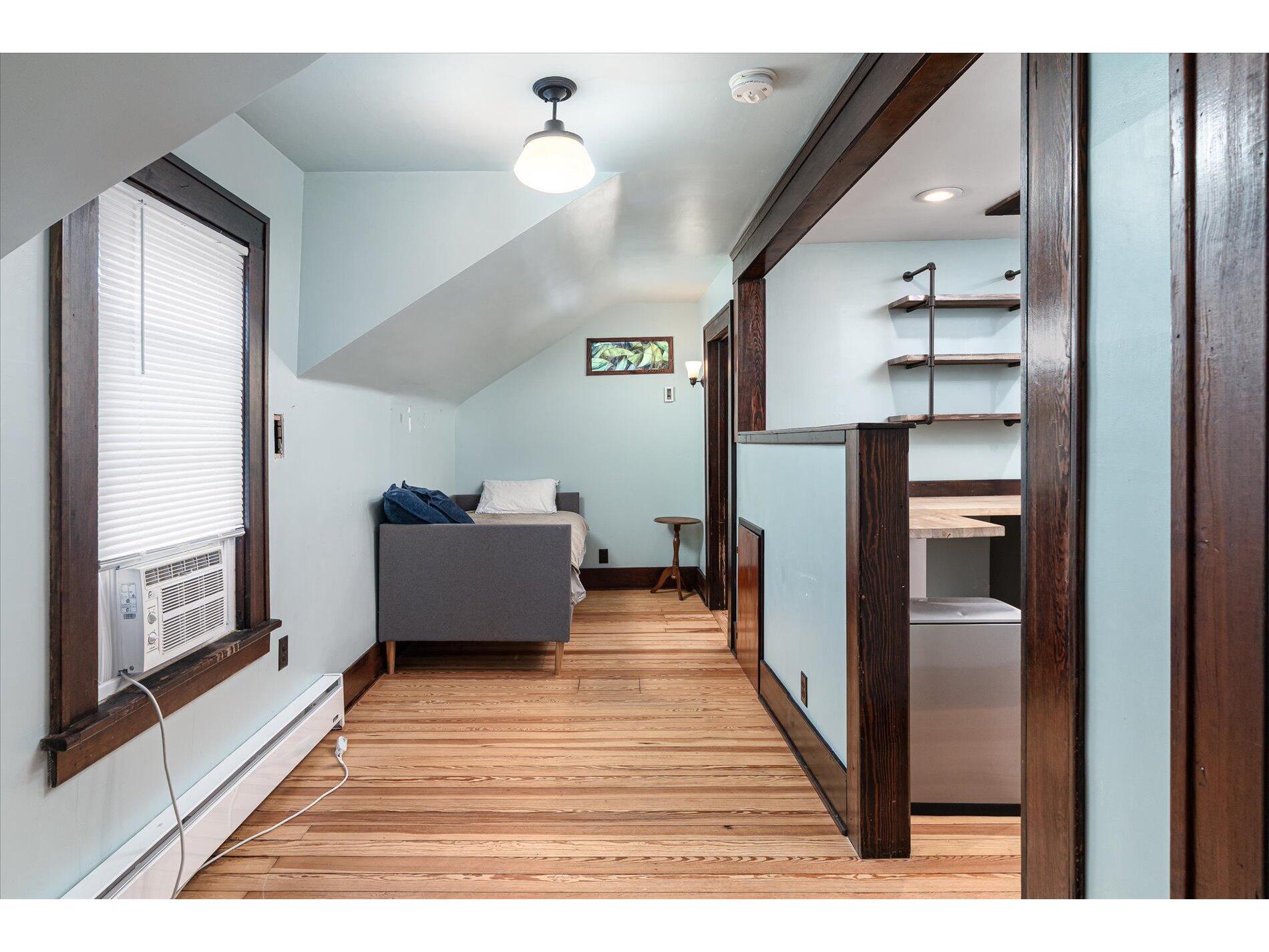 307 E Broadway Viroqua WI 54665 1943401 image14