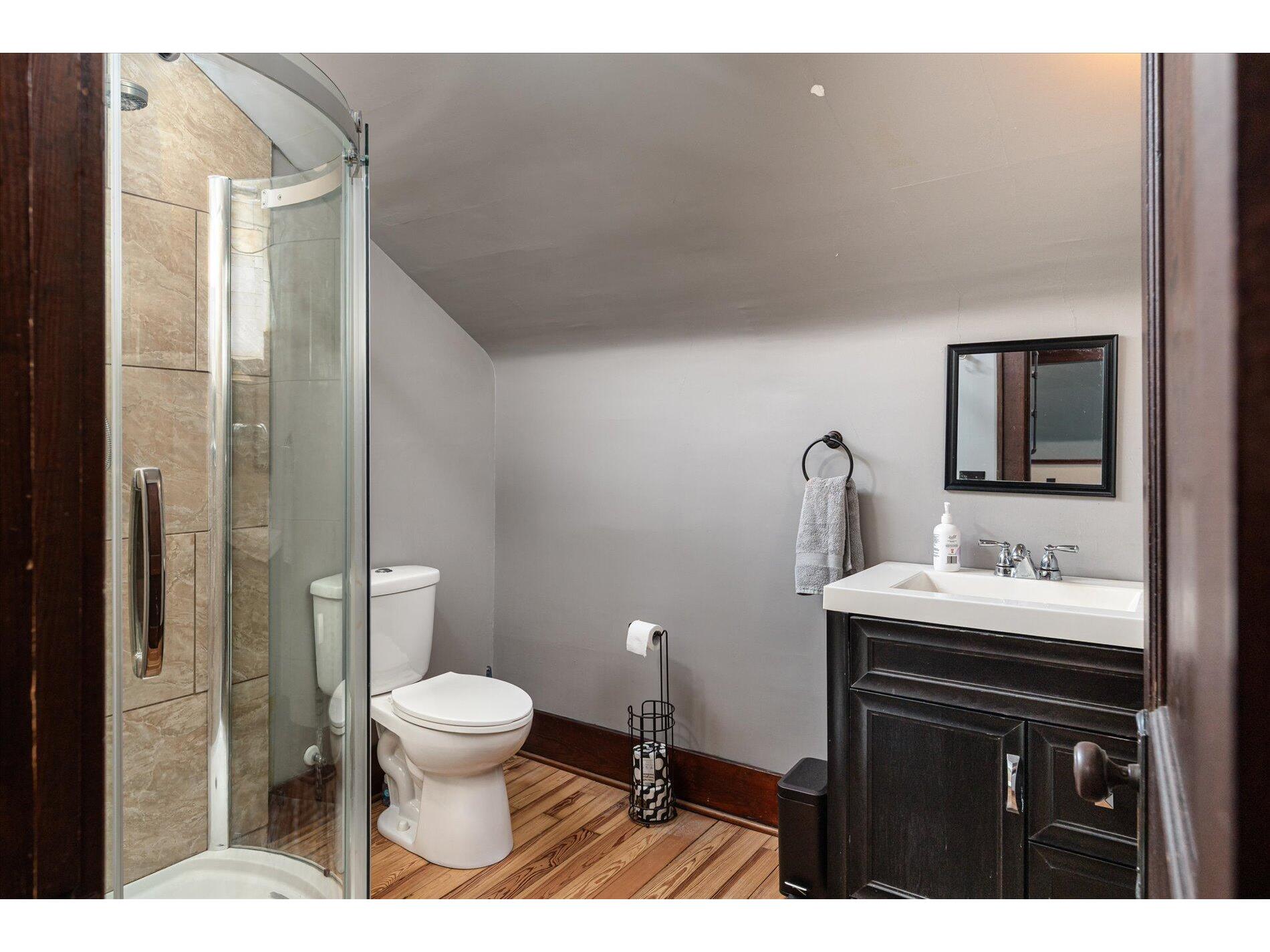 307 E Broadway Viroqua WI 54665 1943401 image20