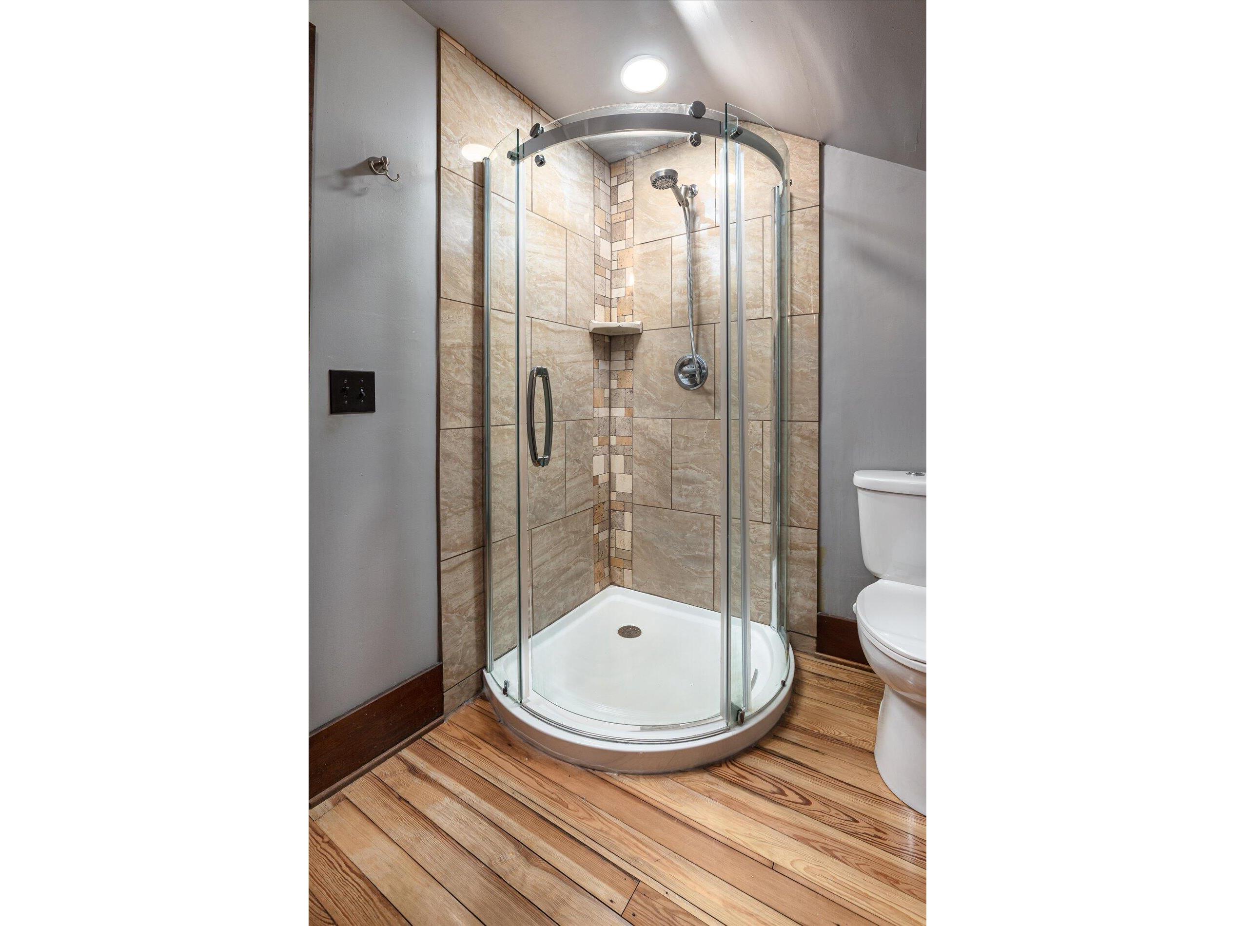 307 E Broadway Viroqua WI 54665 1943401 image21