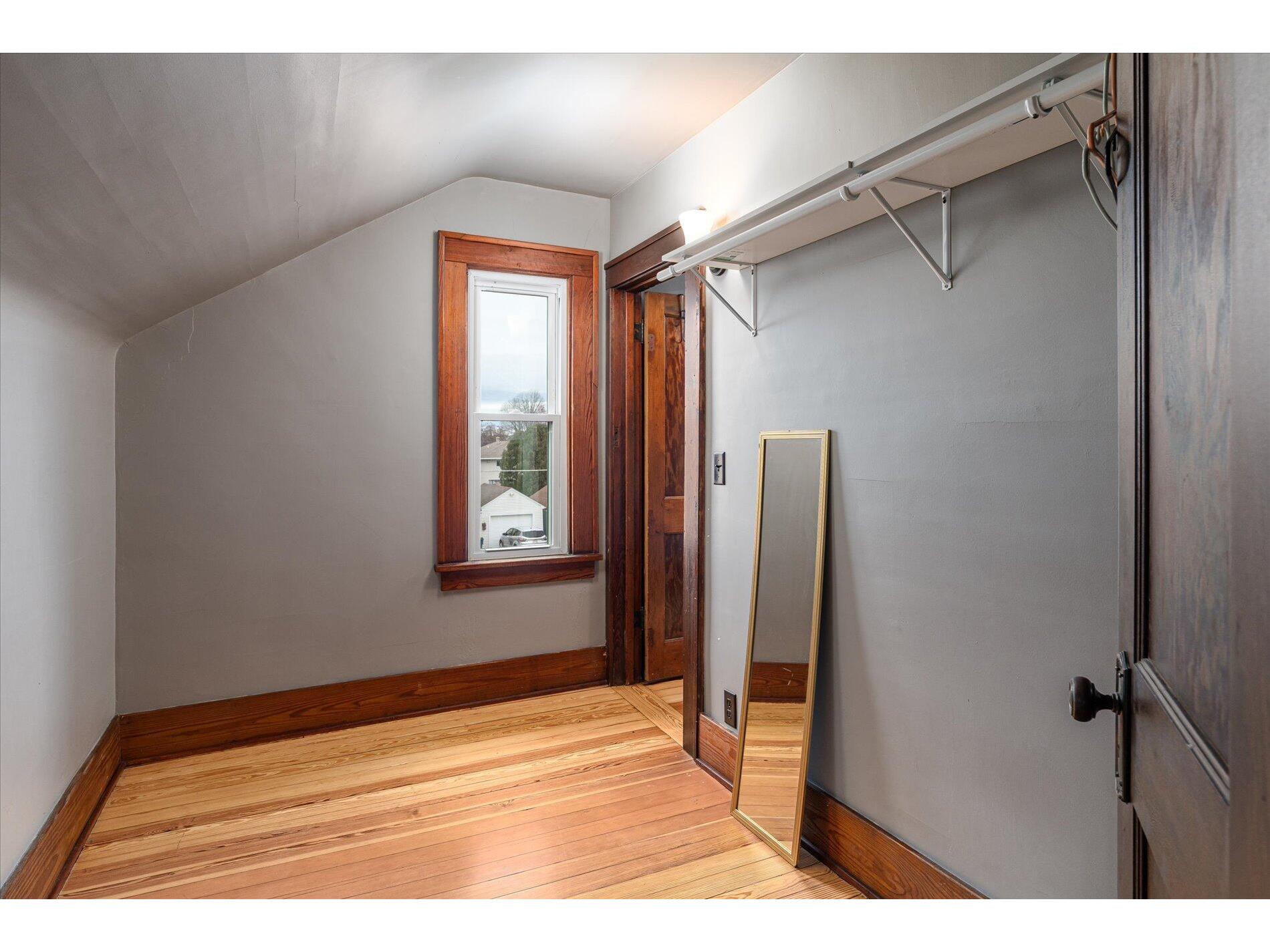 307 E Broadway Viroqua WI 54665 1943401 image23