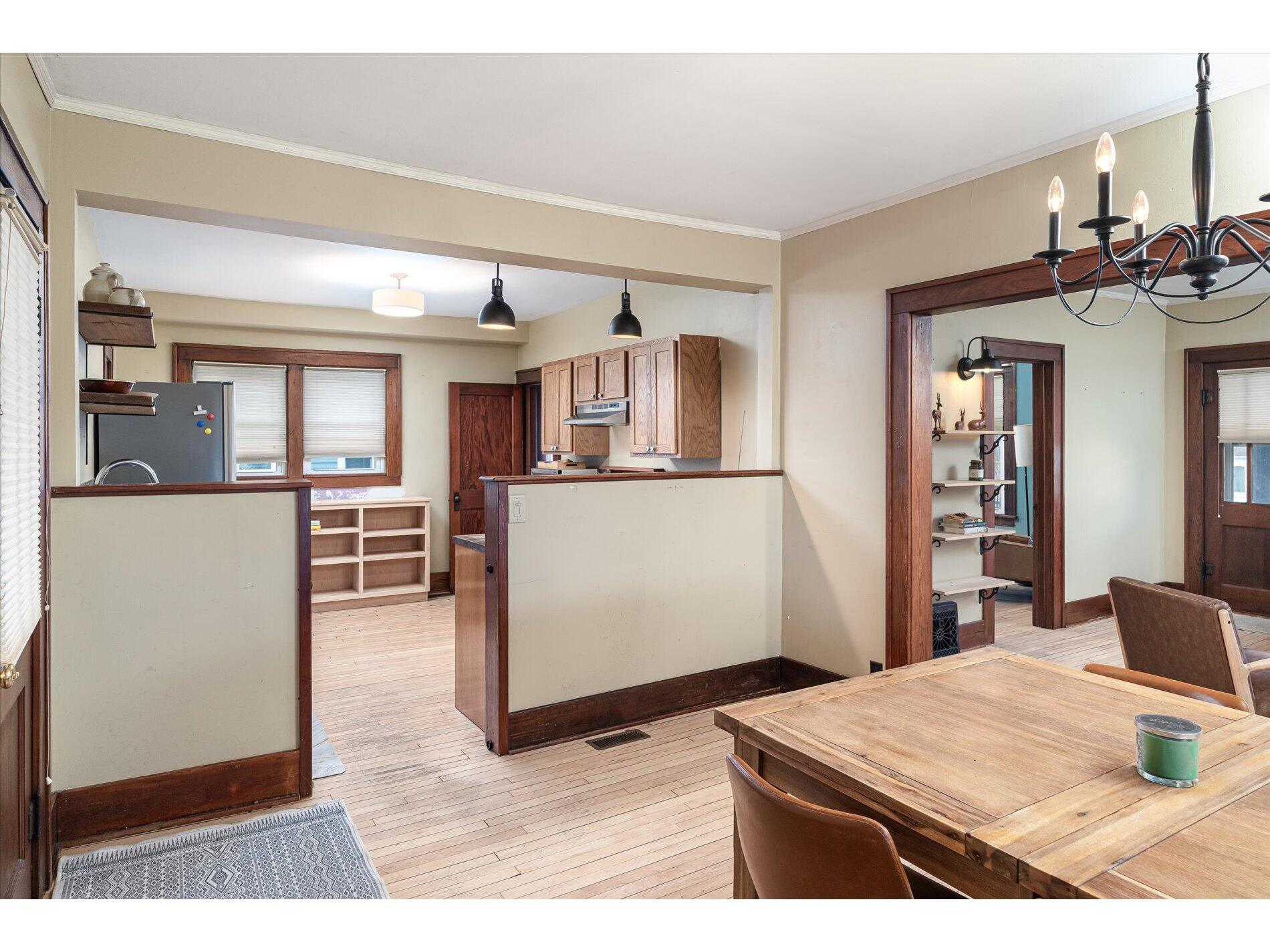 307 E Broadway Viroqua WI 54665 1943401 image6