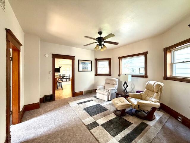 307 Main Caledonia MN 55921 1928162 image24