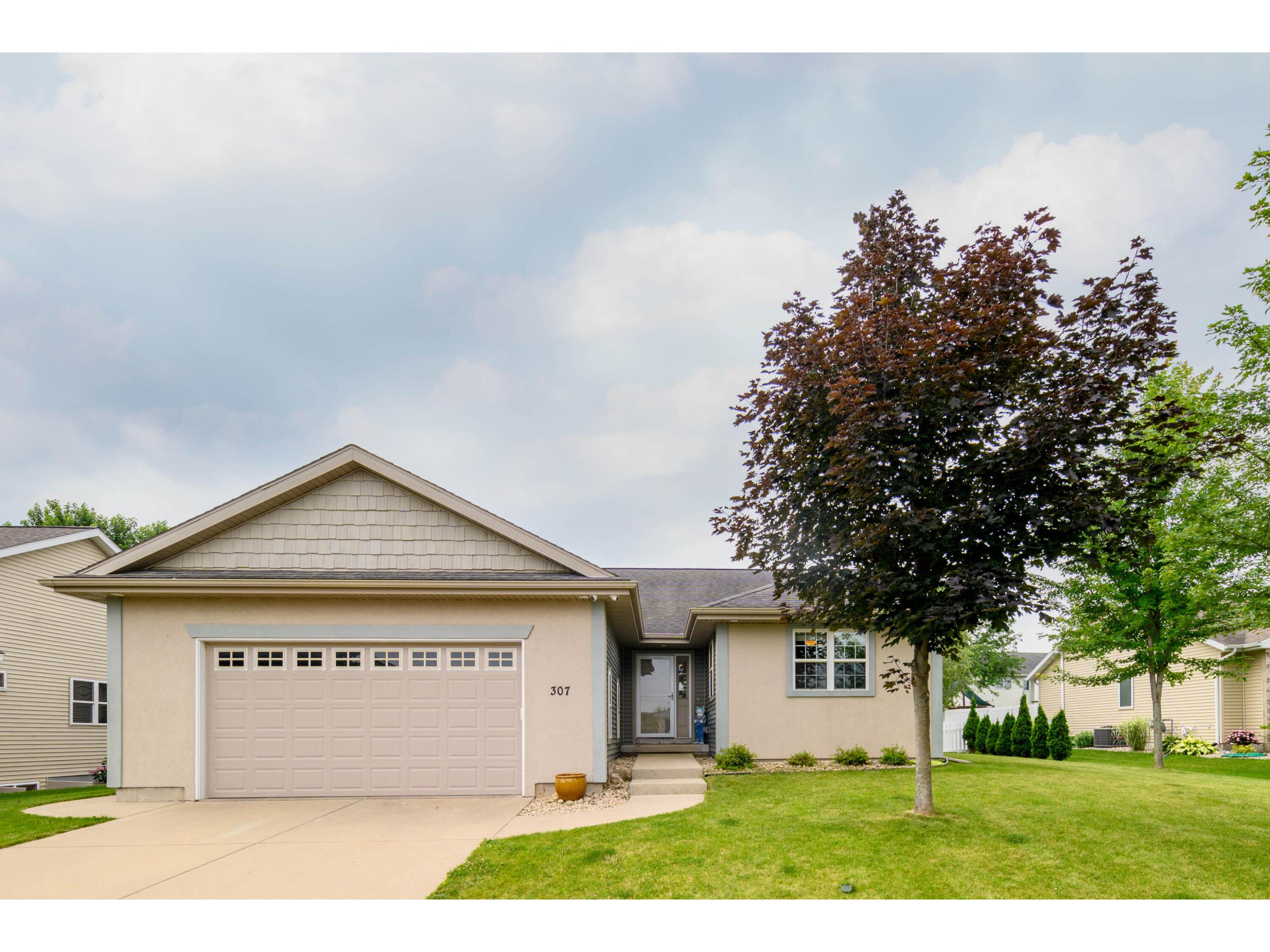 307 Melissa Cottage Grove WI 53527 1884883 image1
