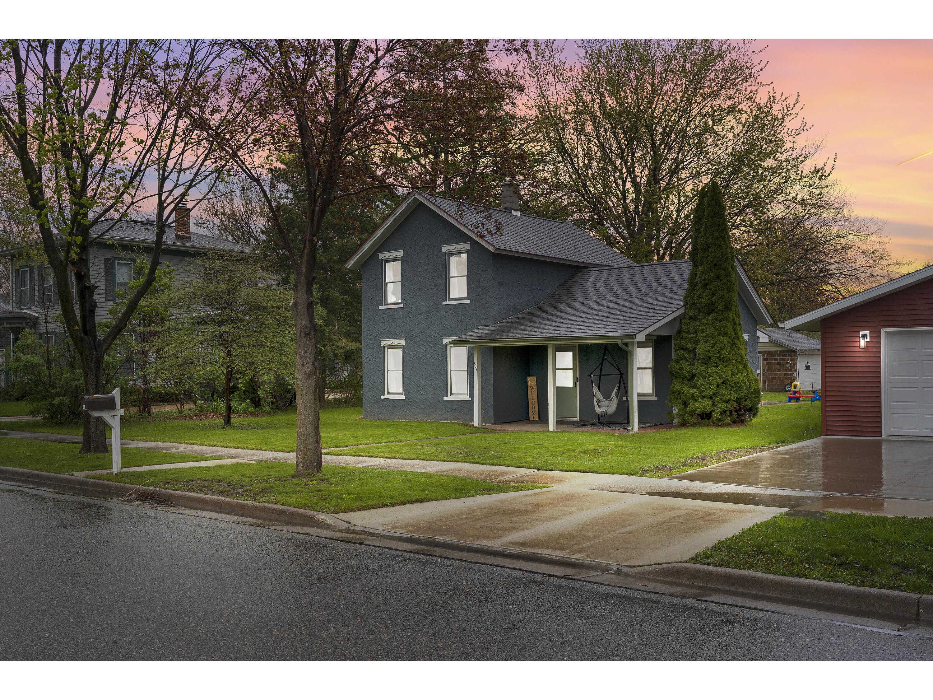 307 N Benton Sparta WI 54656 1873947 image1