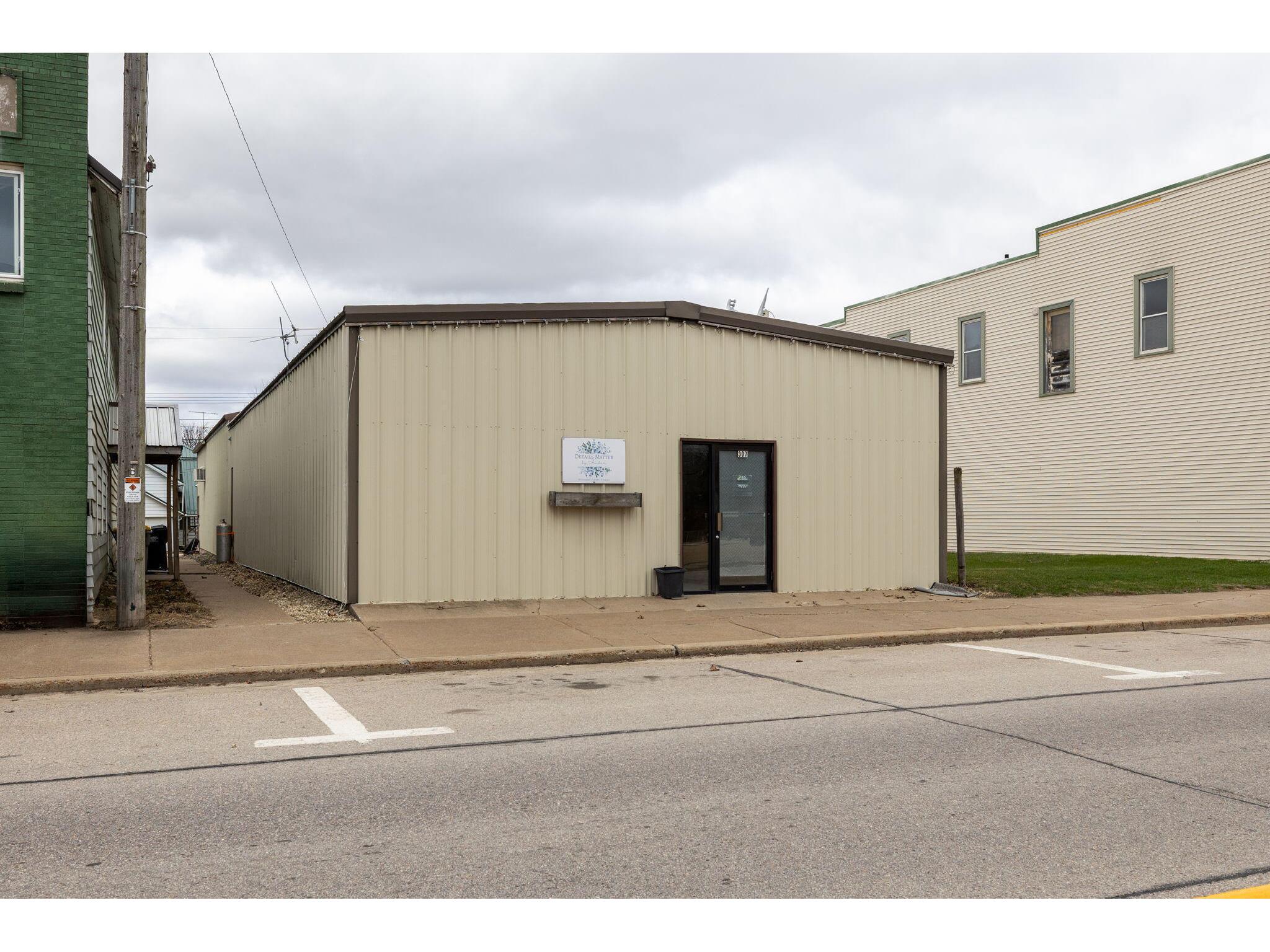 307 N Washington Melrose WI 54642 1955092 image1