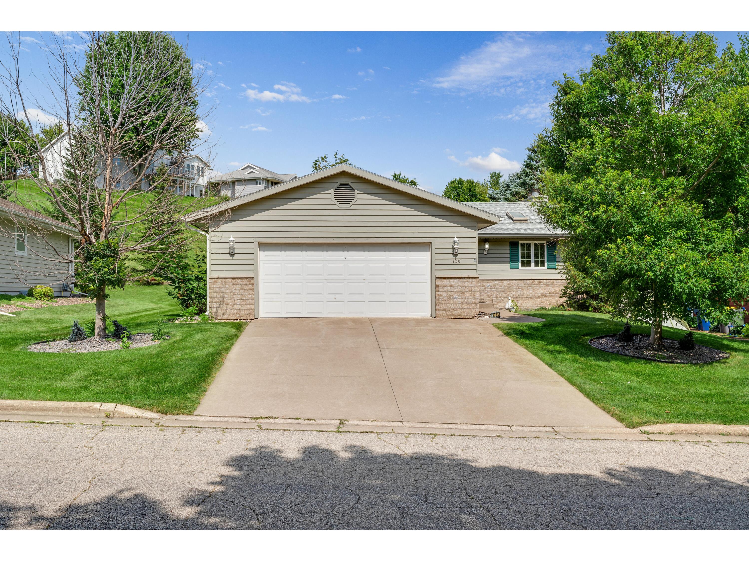 308 Regent La Crescent MN 55947 1884799 image1