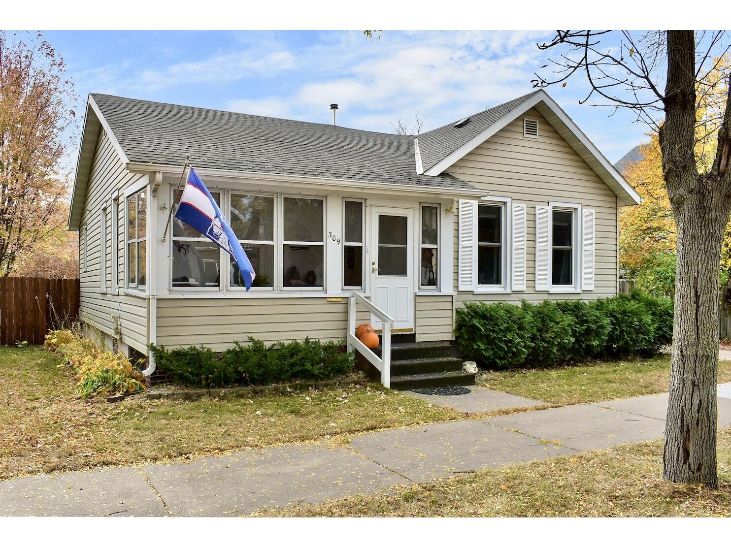 309 9th Winona MN 55987 1897648 image1