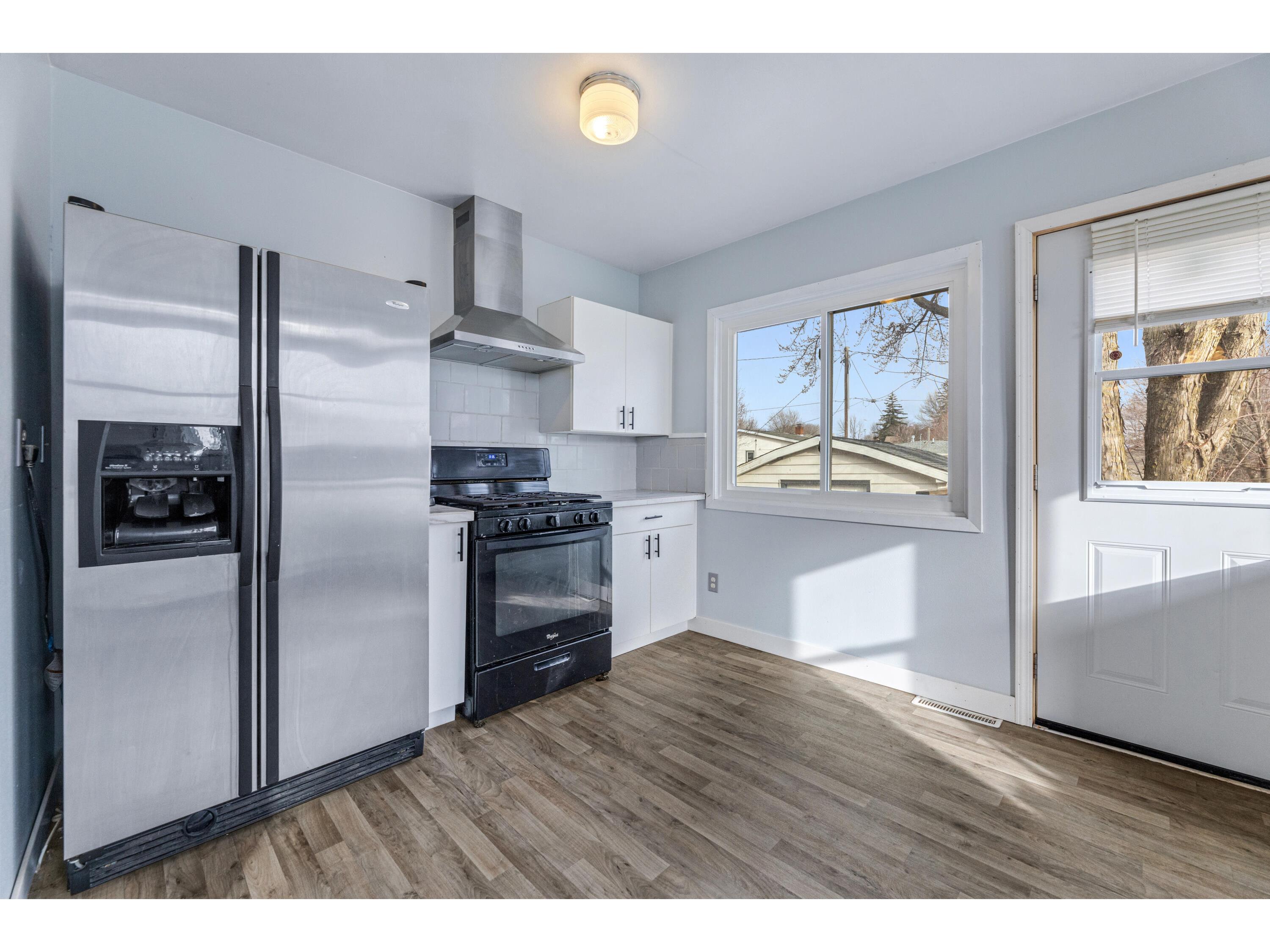 309 Lincoln Caledonia MN 55921 1952099 image8