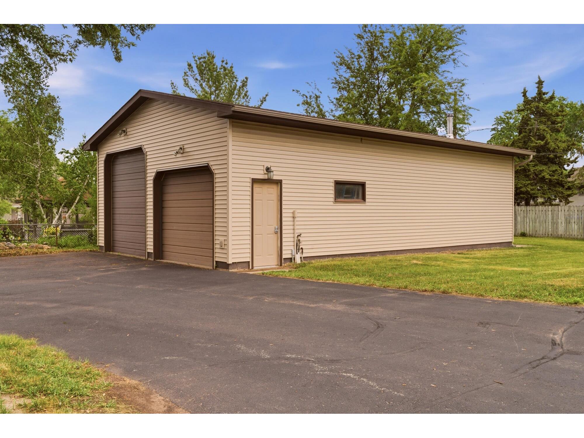 310 9th Onalaska WI 54650 1967526 image4