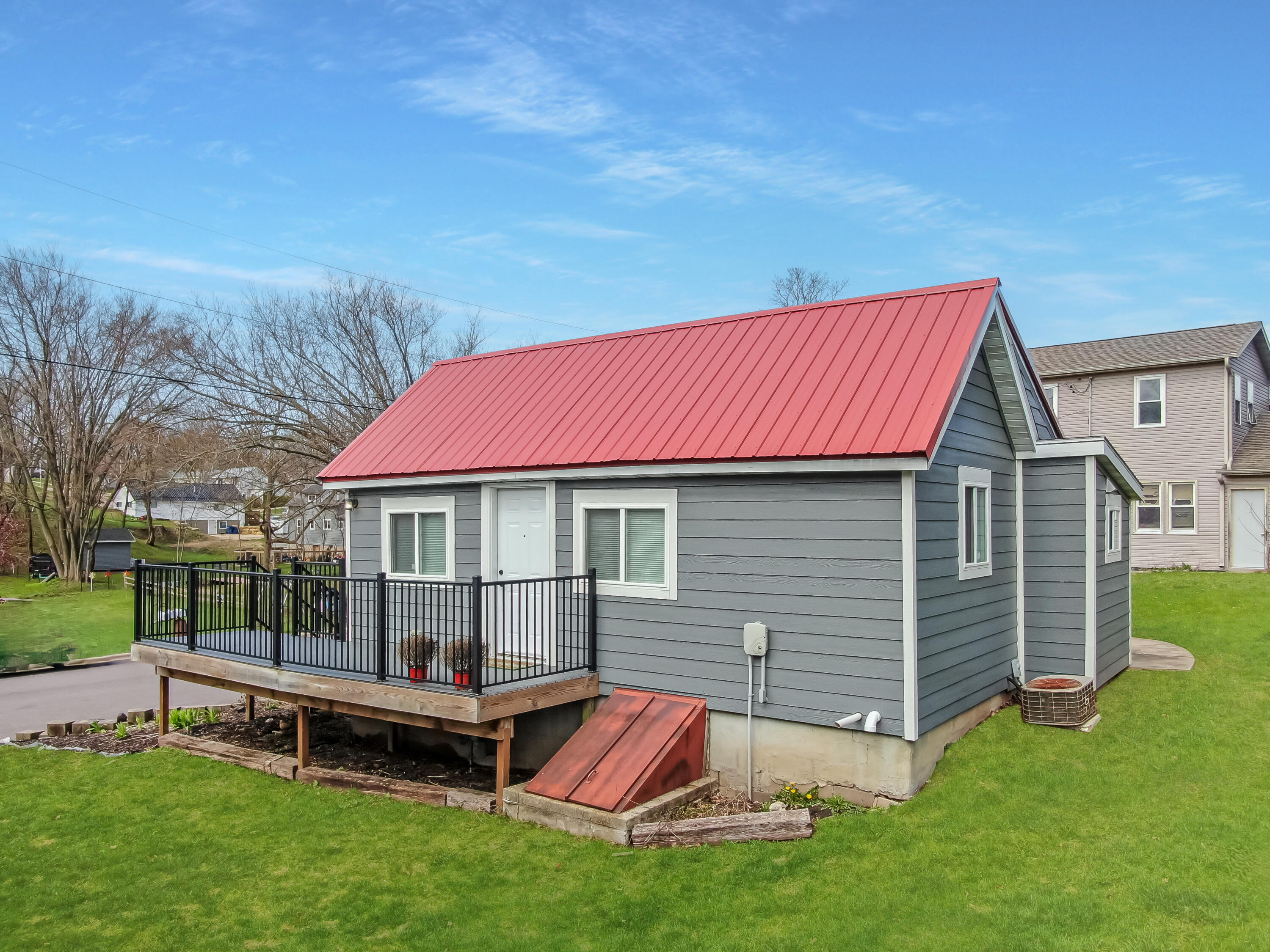 310 Madison Hillsboro WI 54634 1943465 image1